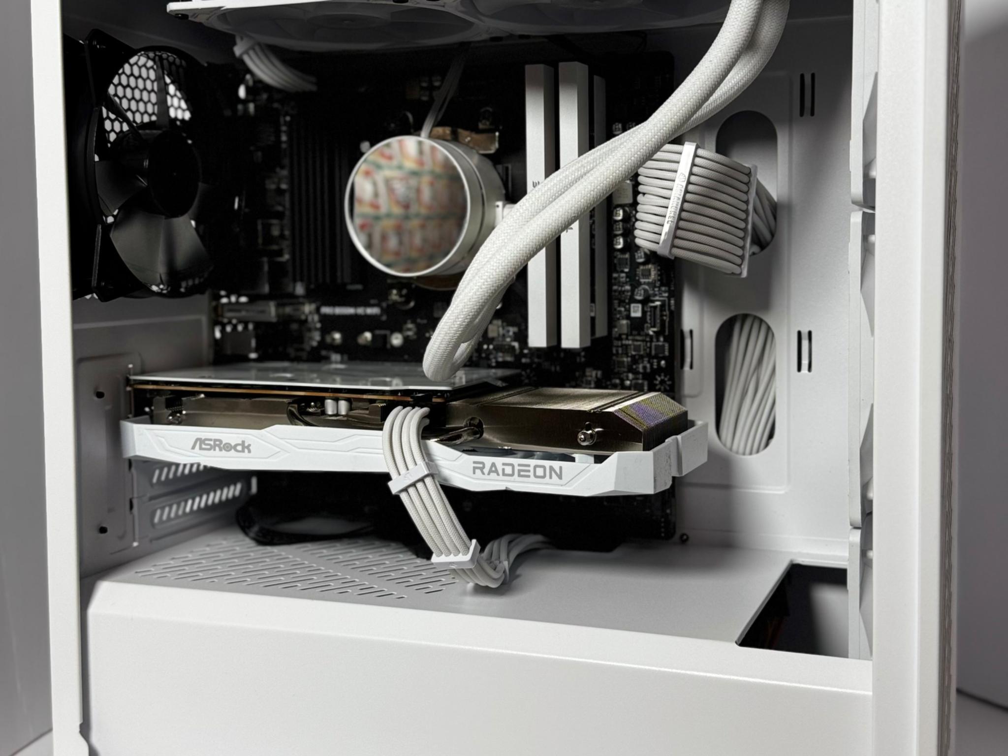 🥛OREO BEAST⚫ R5 5500 | RX 6600 | 1TB SSD | WIN 11 | BT/WIFI
