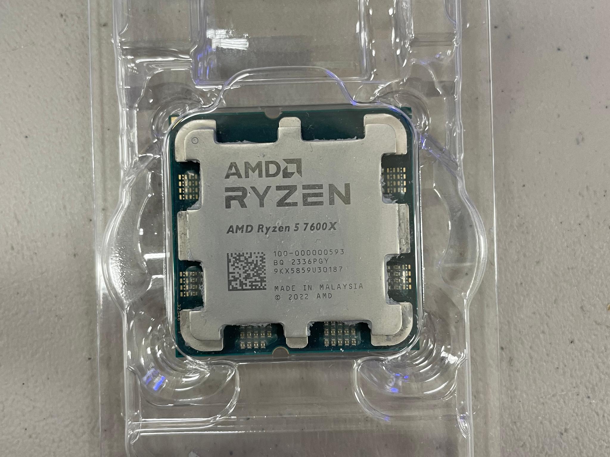 AMD Ryzen 5 7600X