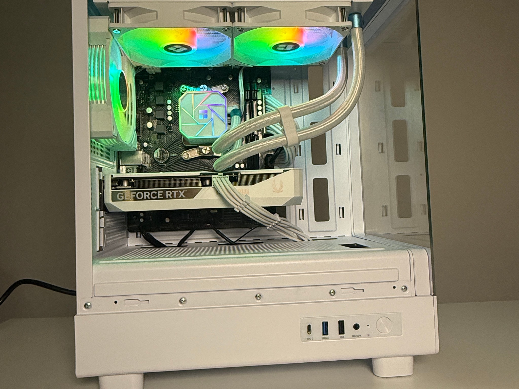 1440p High FPS White Gaming Computer🔹Rtx 3070🔹 WiFi AMD Bluetooth| 240mm Liquid Cooler AIO