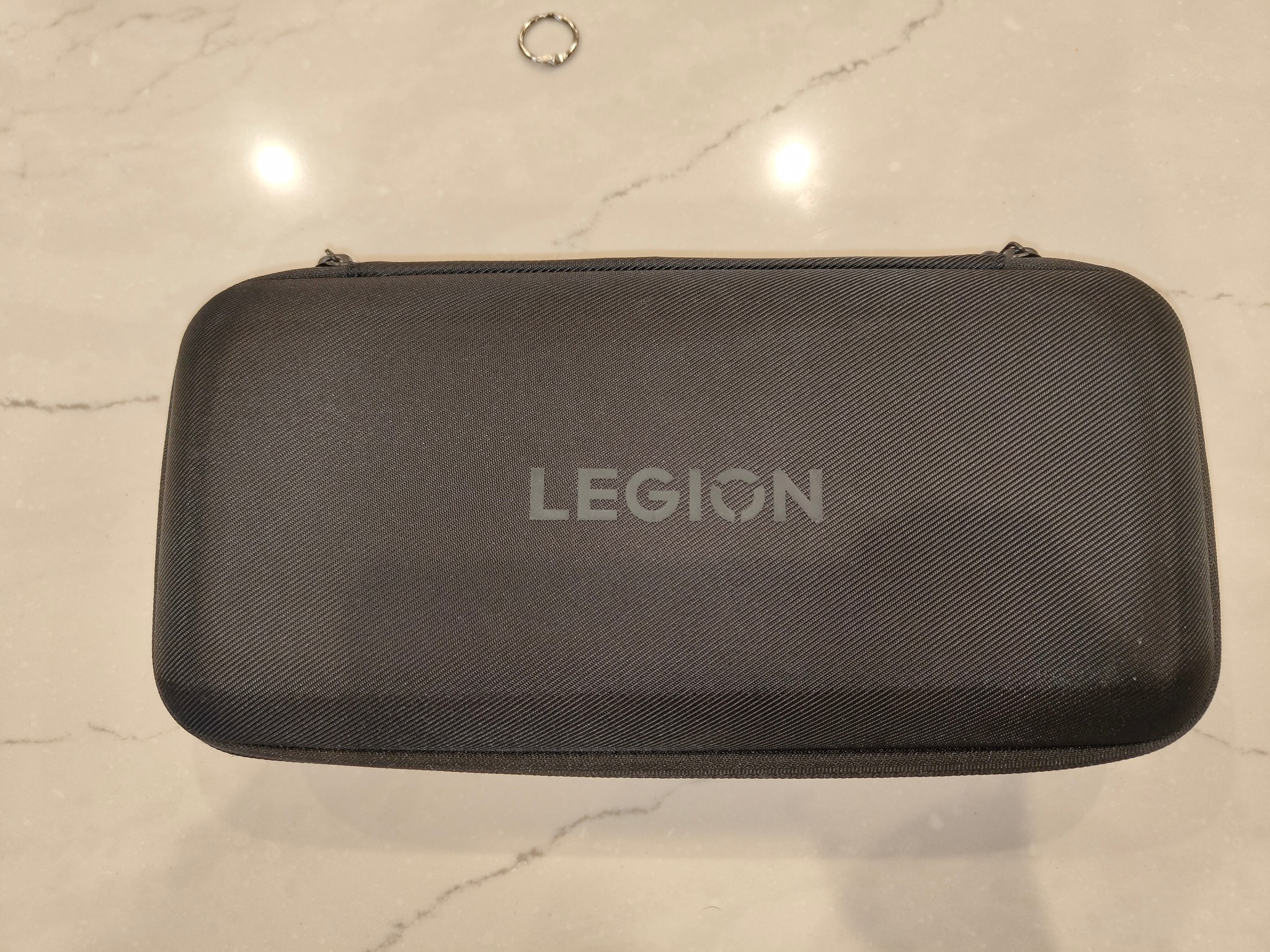 Lenovo LEGION GO Z1 Extreme 512gb 8APU1 (w/ OEM Case and Charger) [Open Box]