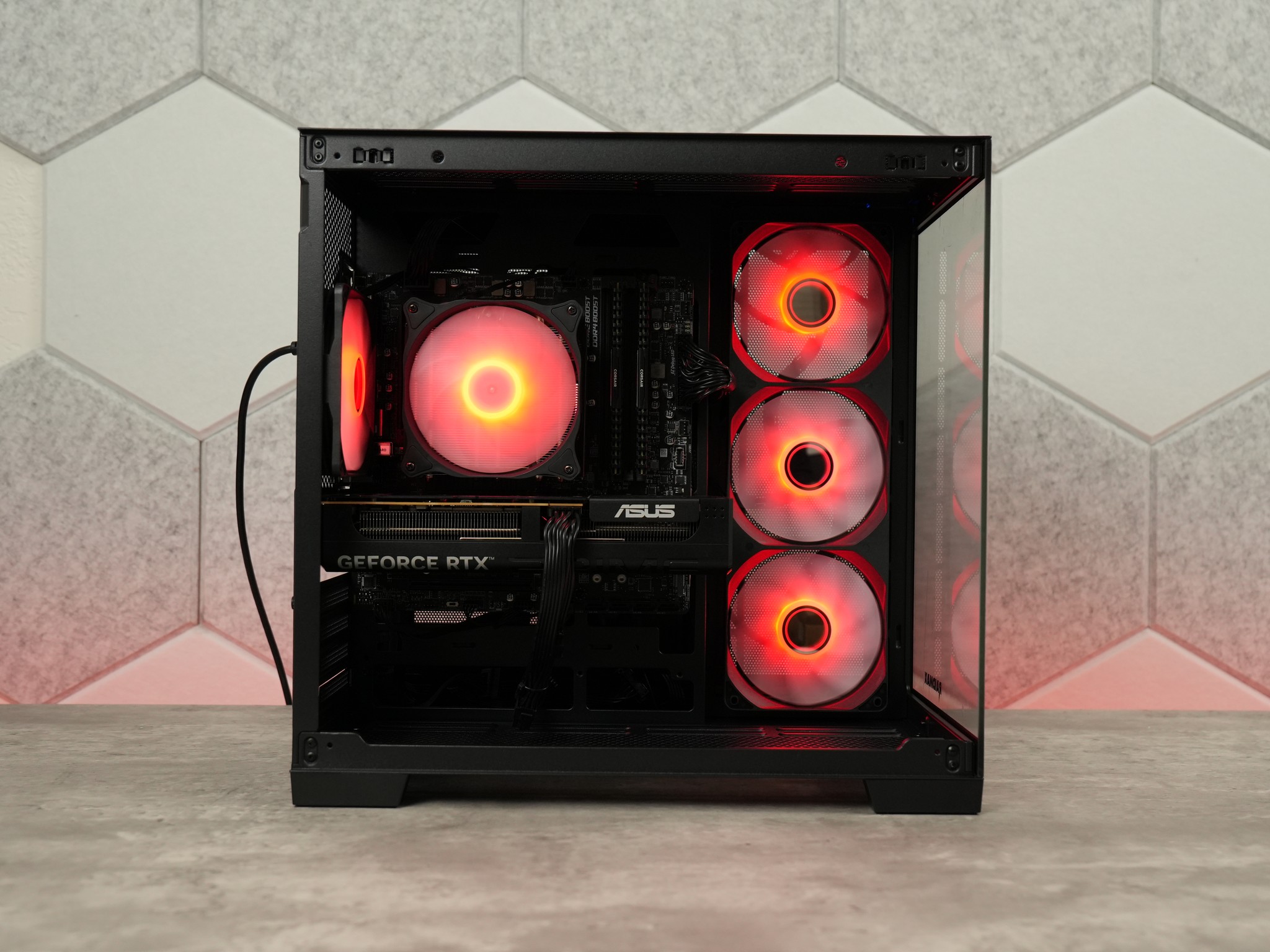 Gaming PC | RTX 5060 | RYZEN 7 | 32GB RAM | 1TB SSD | WIFI + BT |