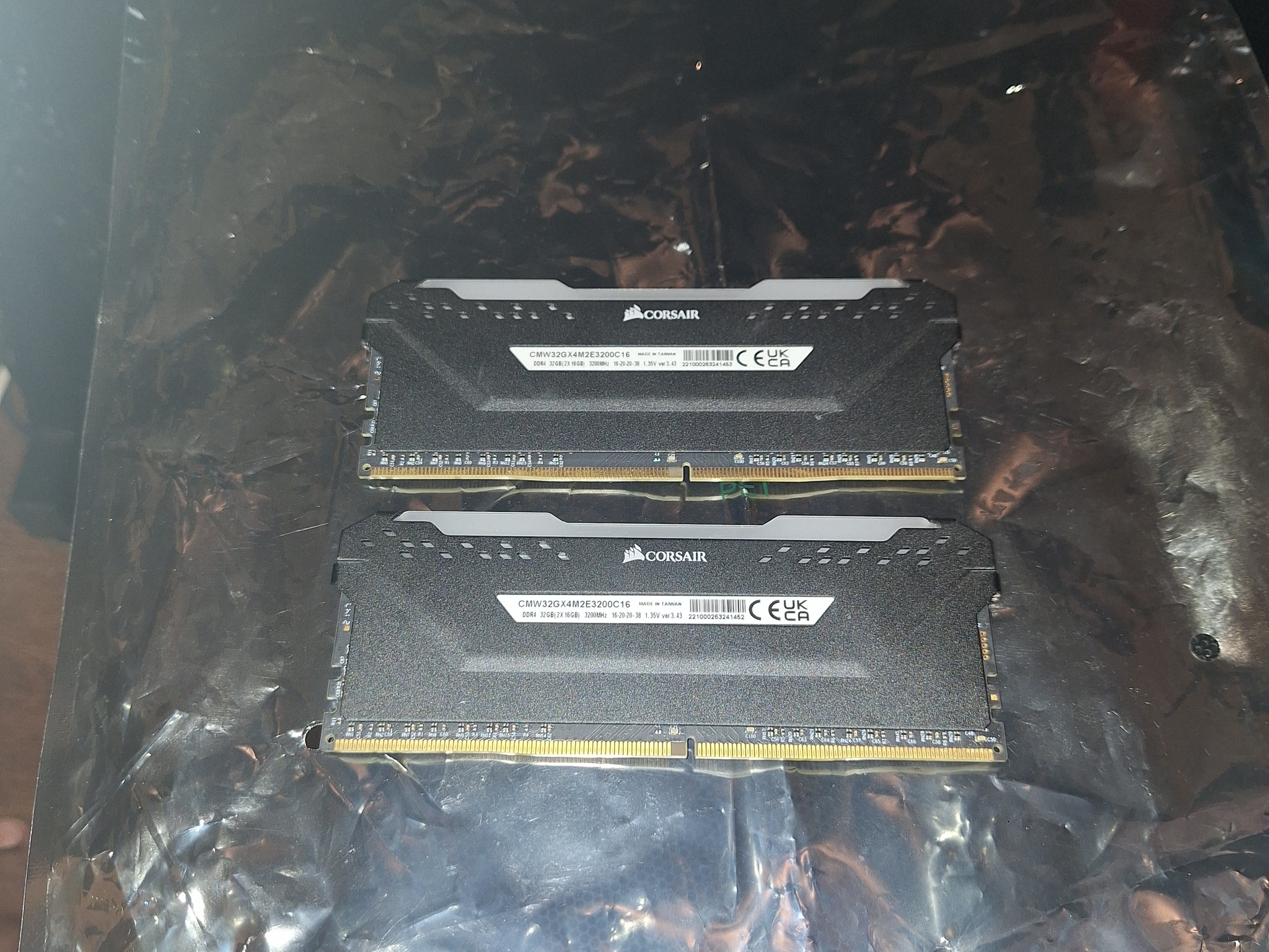 Corsair Vengeance RGB Pro 32GB DDR4-3200 (2x16GB)