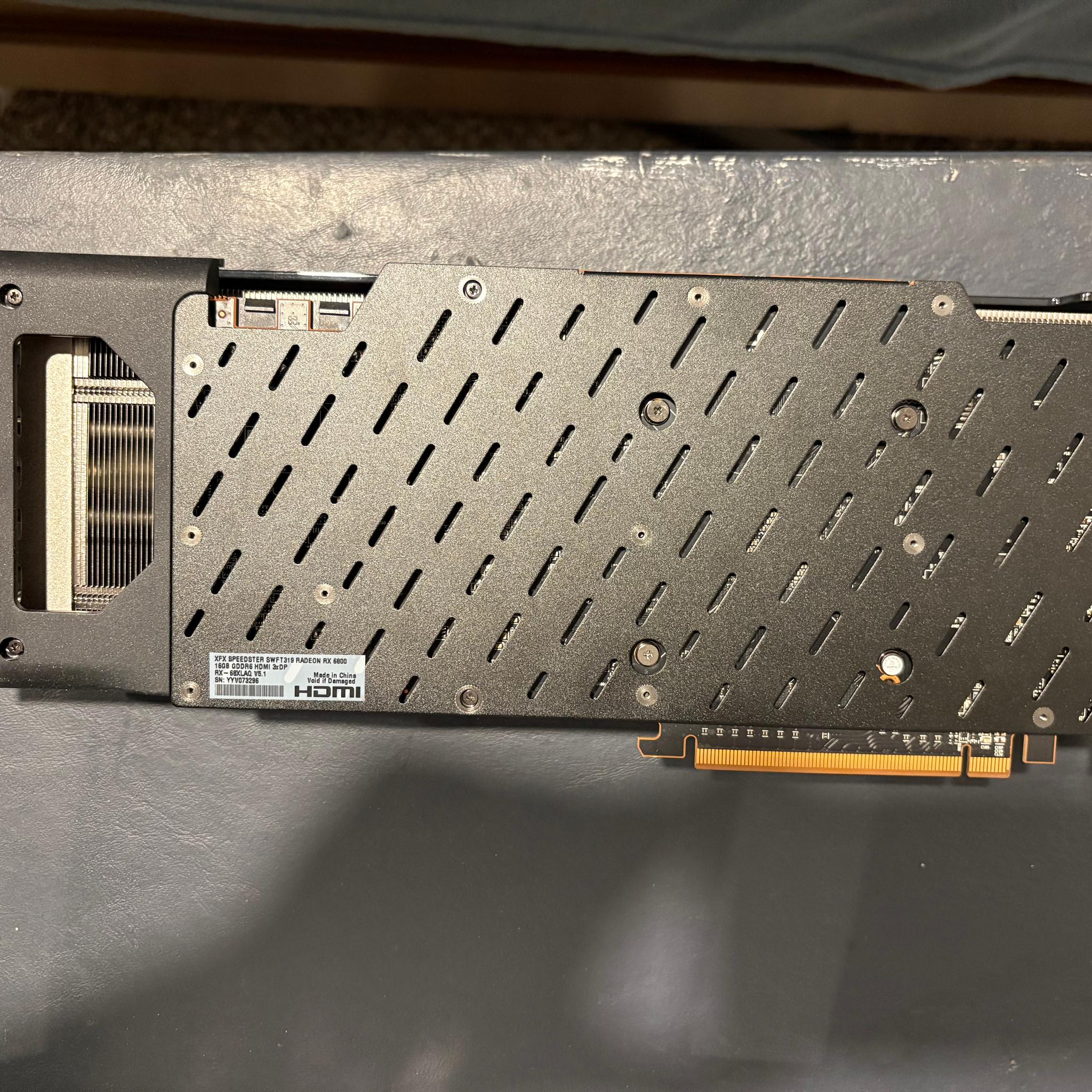 XFX SPEEDSTER SWFT319 AMD Radeon RX 6800 CORE Gaming Graphics Card