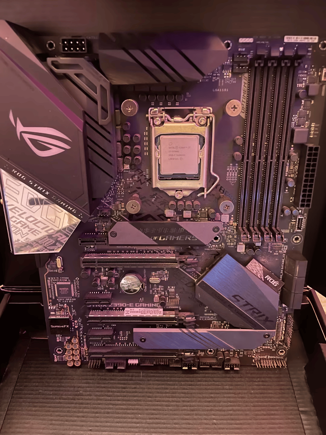 Mobo/CPU Combo - Asus Strix z390e w/ i7 9700k