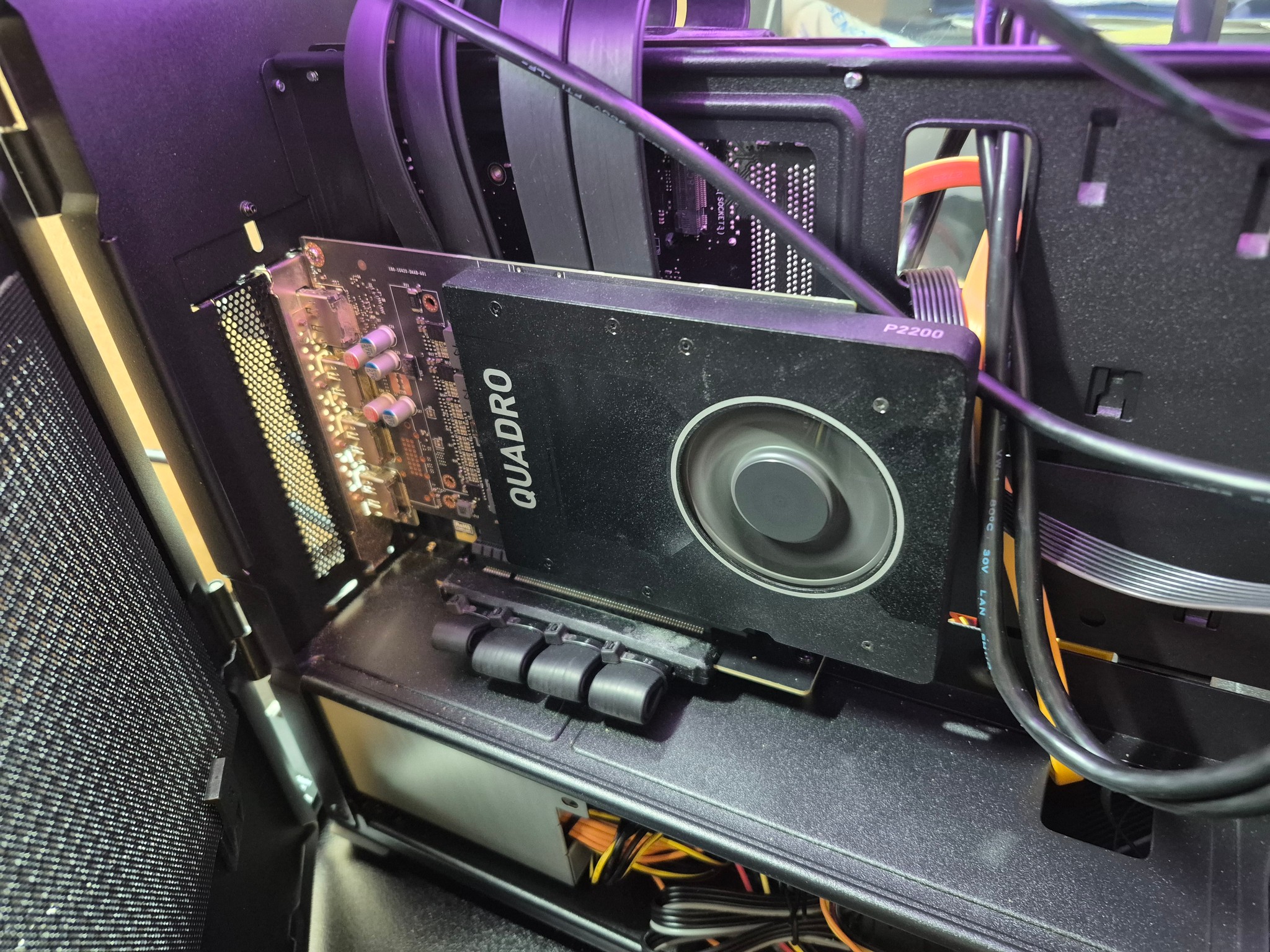 140 FPS Fortnite | i5-8600K, 16GB RAM, 5GB Nvidia, 480GB SSD, Win11
