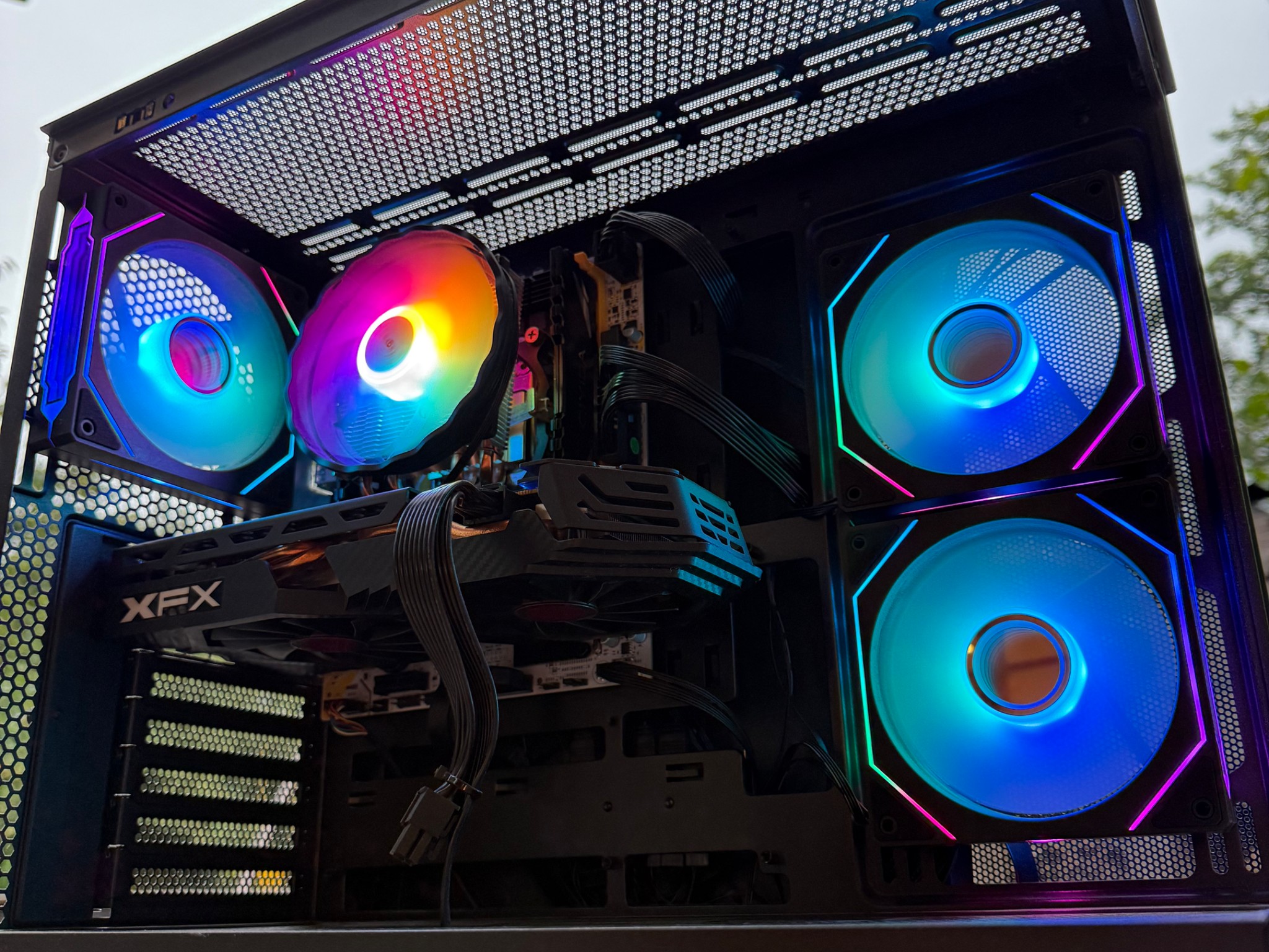 Cheap Budget RX Gaming PC! X99 MOBO/ Xeon E5 2680 CPU/ 16GB DDR4 RAM/ 512GB SSD/ XFX RX 580 8GB
