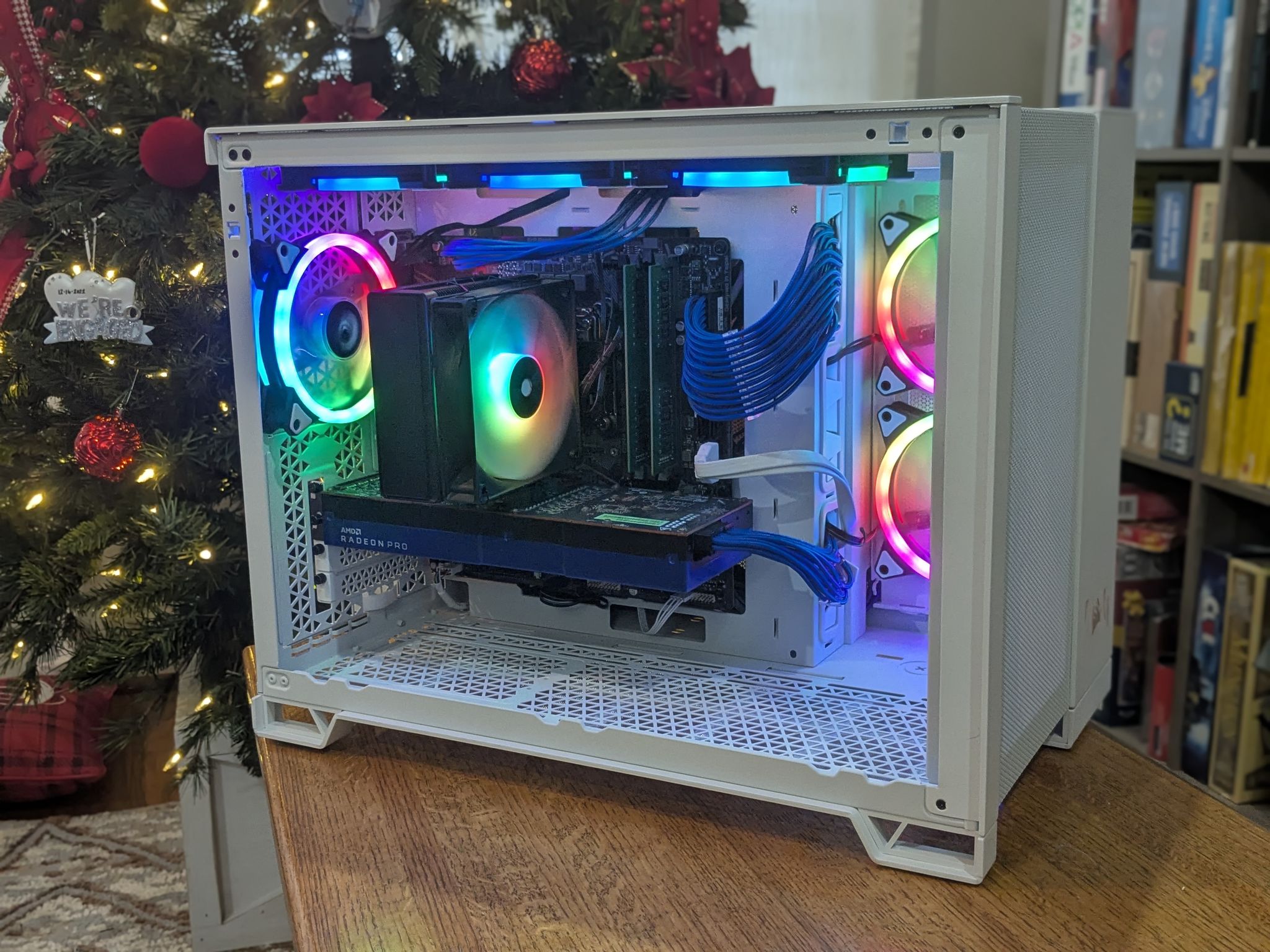 200 FPS Fortnite | i5-10500, Radeon 5700, 32GB RAM, 512GB NVME SSD, Win11, WiFi