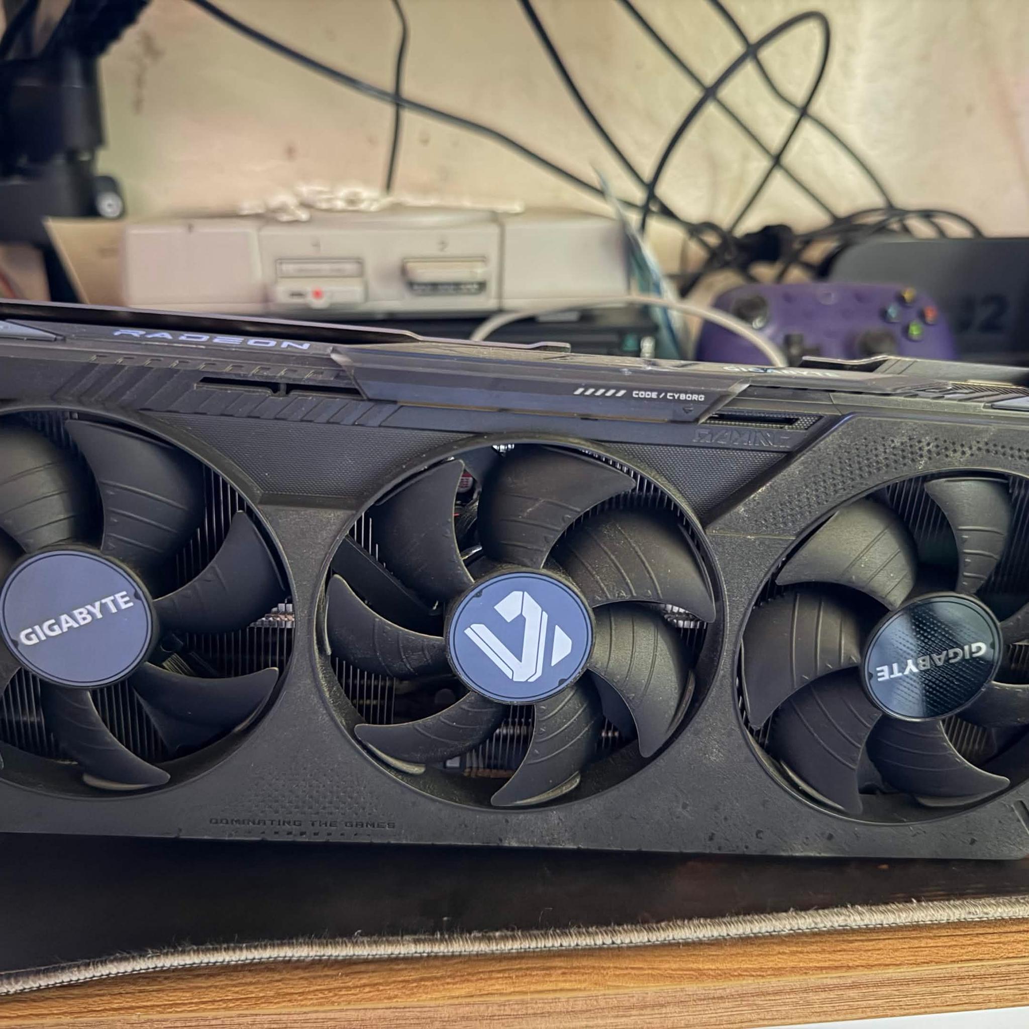 GIGABYTE RX 9070 XT GAMING OC 16G (AS IS) *READ DESCRIPTION*