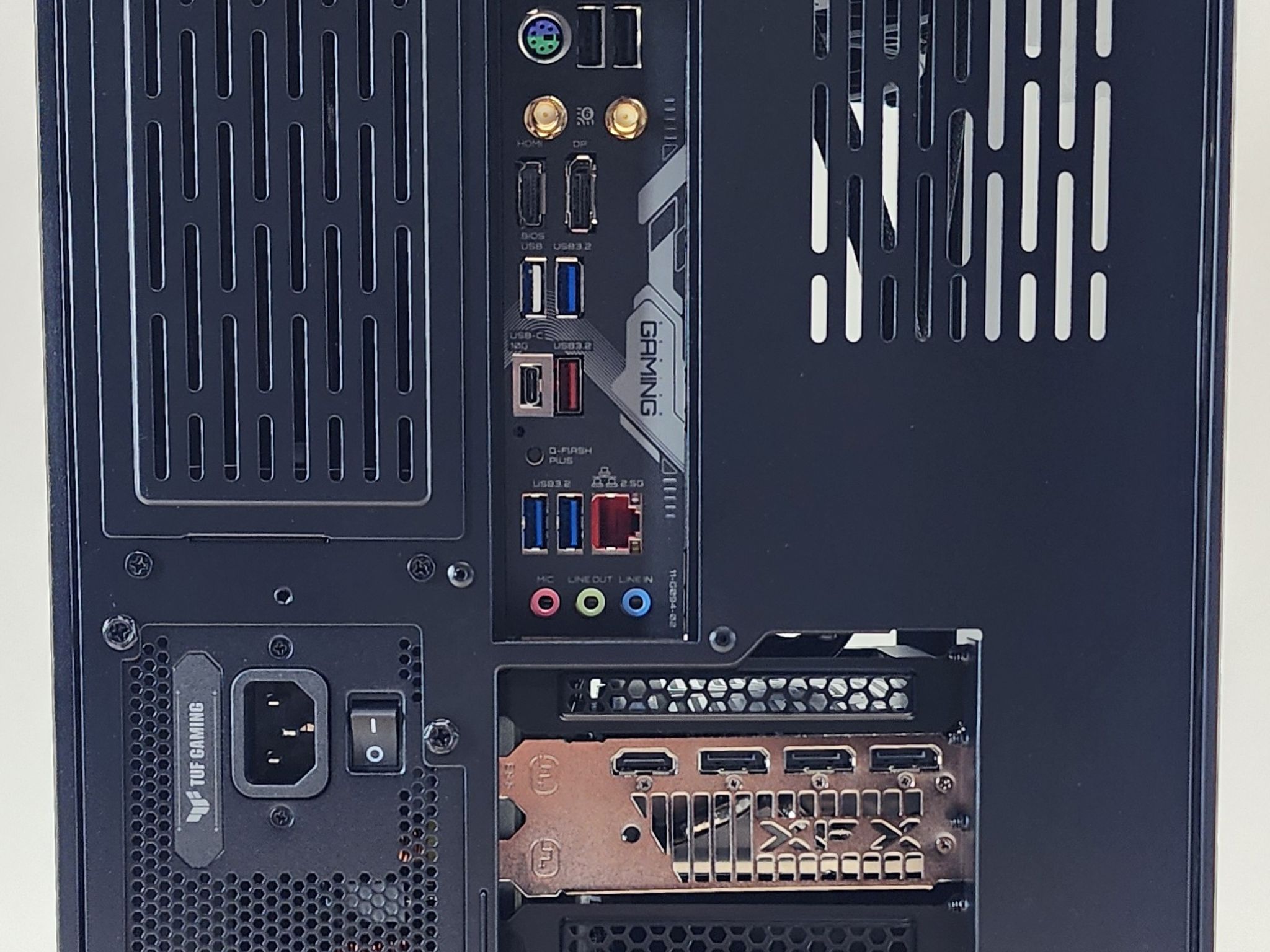 Gaming PC Ryzen 7 9700X 32GB RAM 2TB SSD RX 9070 XT 16GB Windows 11 Computer