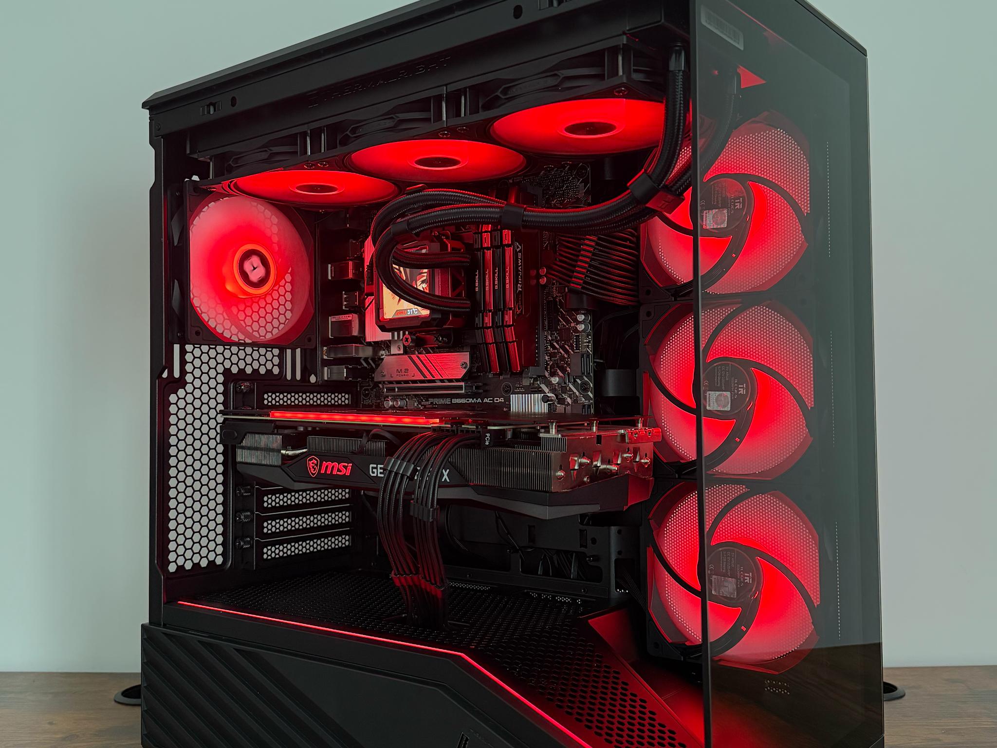 GeForce RTX 3070 Ti Custom Gaming PC - Core i7-12700F