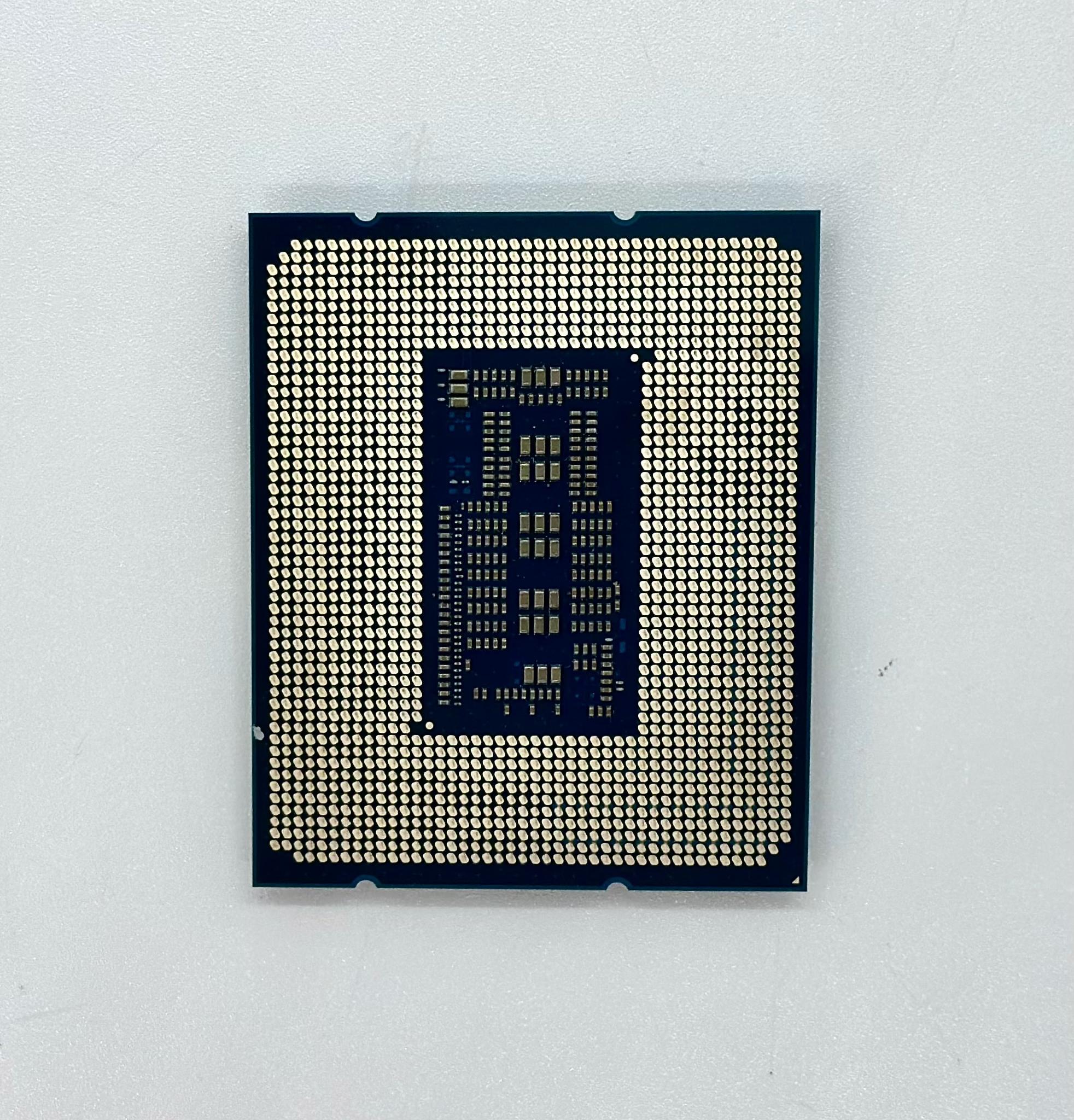 Intel® Core i9-14900K Gaming Desktop Processor 24 (8 P-cores + 16 E-cores) with Integrated Graphics