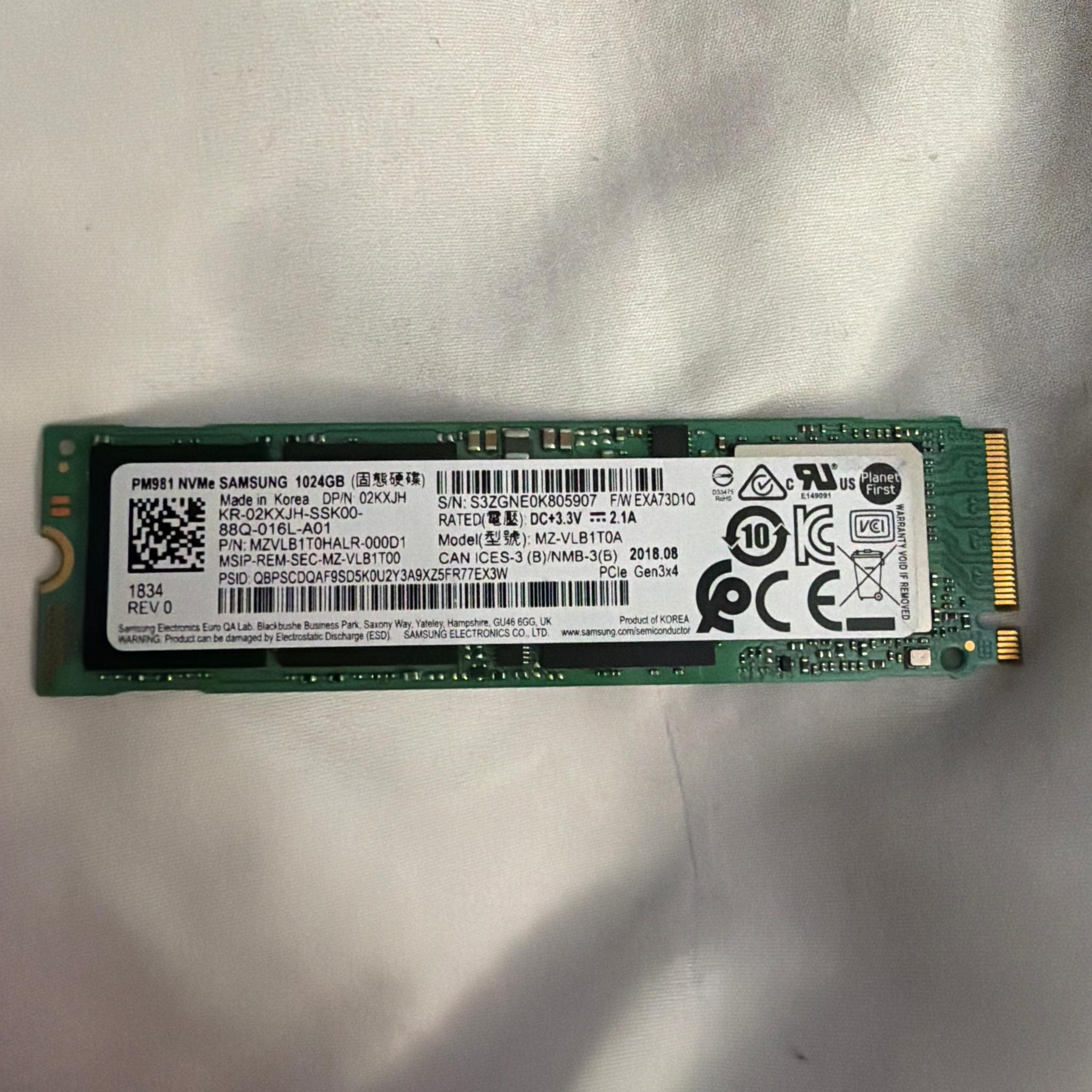 Samsung 1TB NVMe M.2 2280 SSD PM981