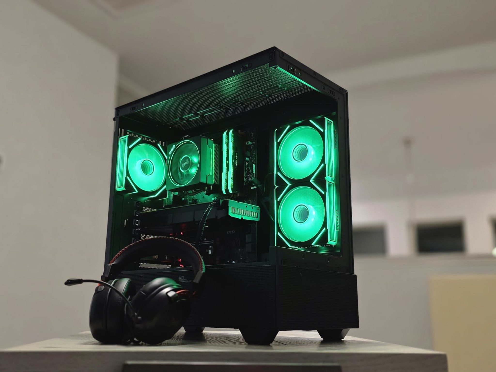 Custom Gaming PC | GTX 1080 | RYZEN 7| 16GB RAM | WIN 11 | WIFI