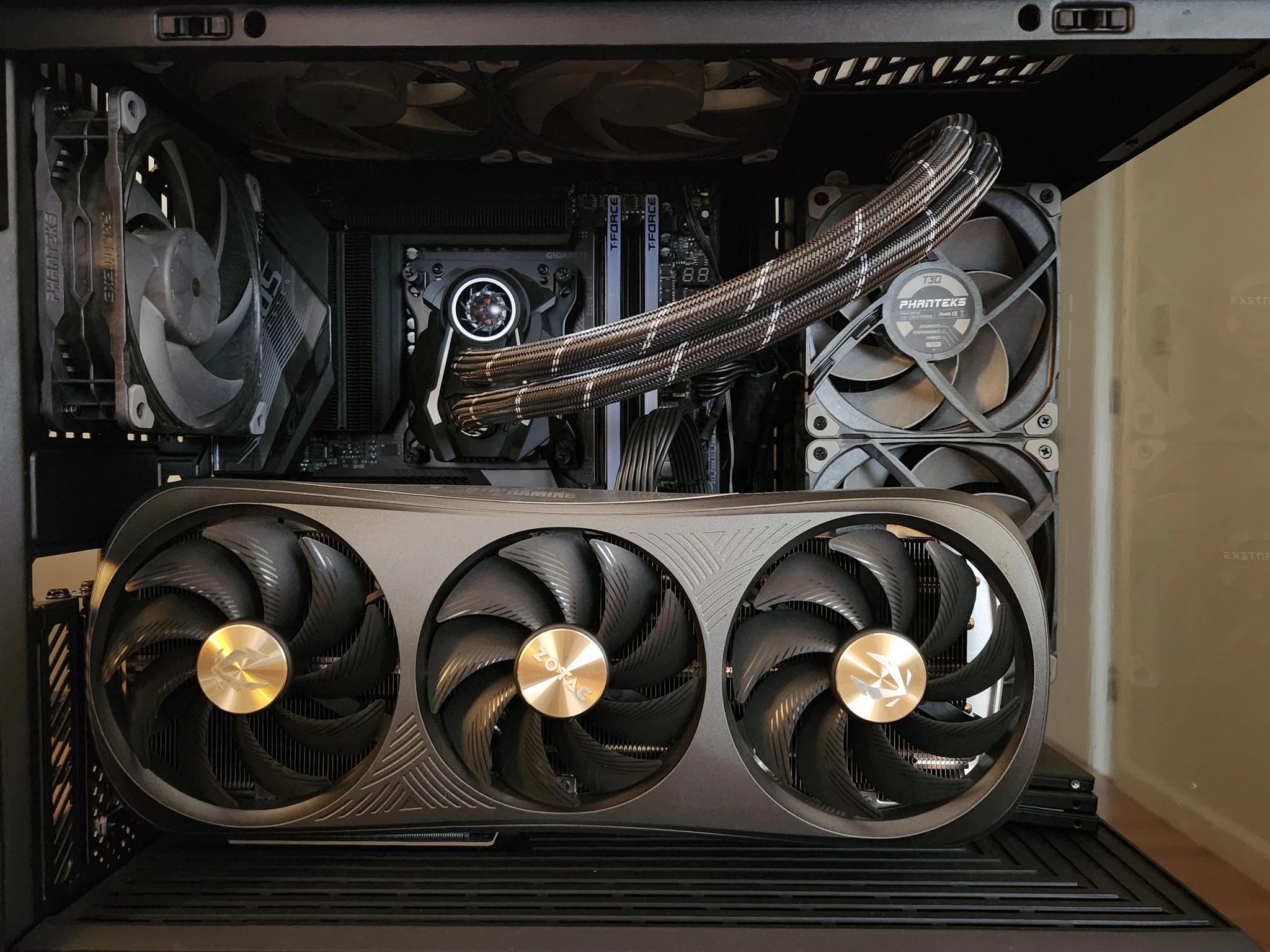 RTX 4080 Zotac Trinity
