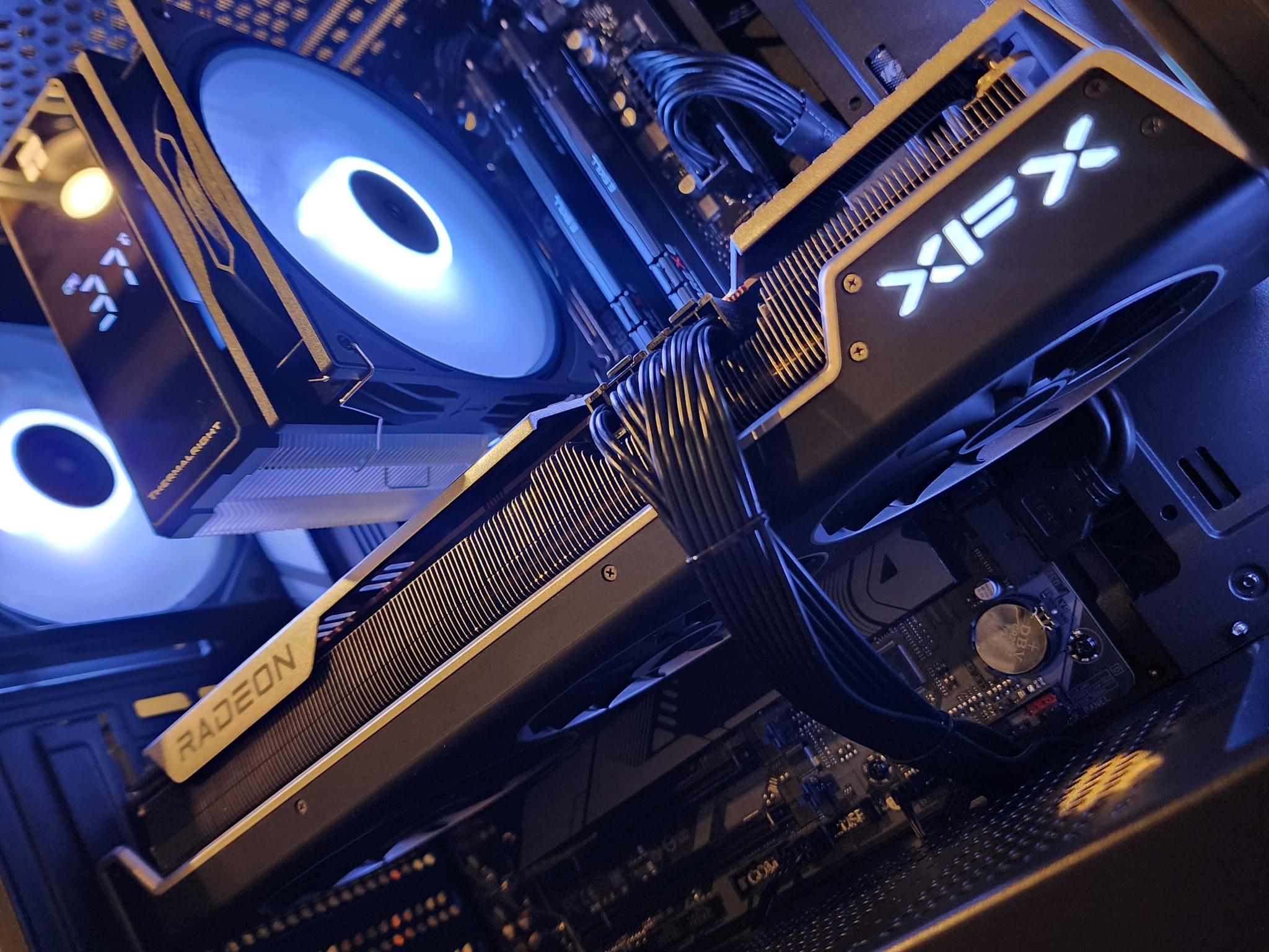 RX 7800 XT / Ryzen 5 7600 / 32GB DDR5 / 1TB NVMe SSD