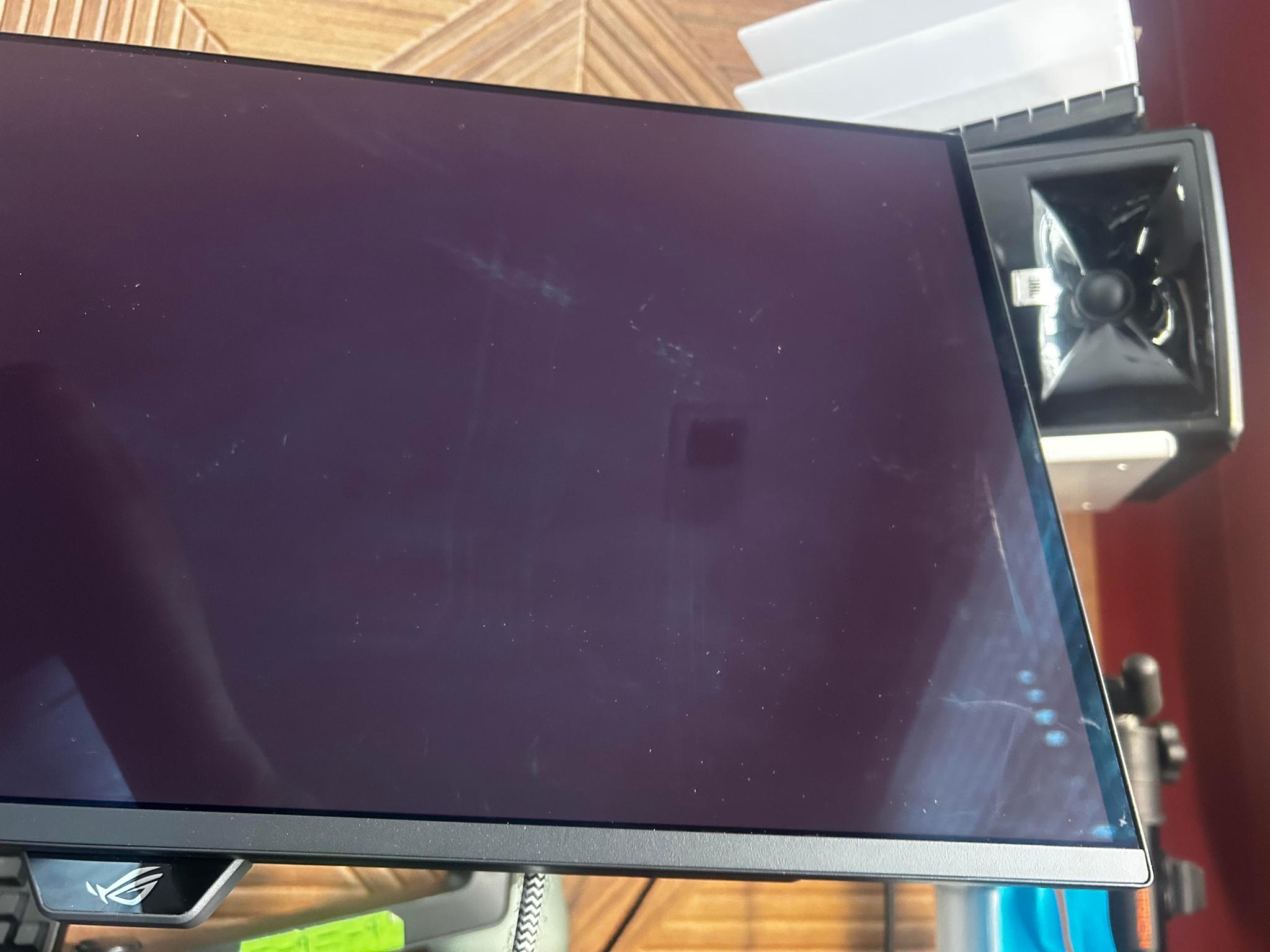 ASUS ROG QD-OLED 27" 4K (3840x2160) 240Hz Gaming Monitor PG27UCDM
