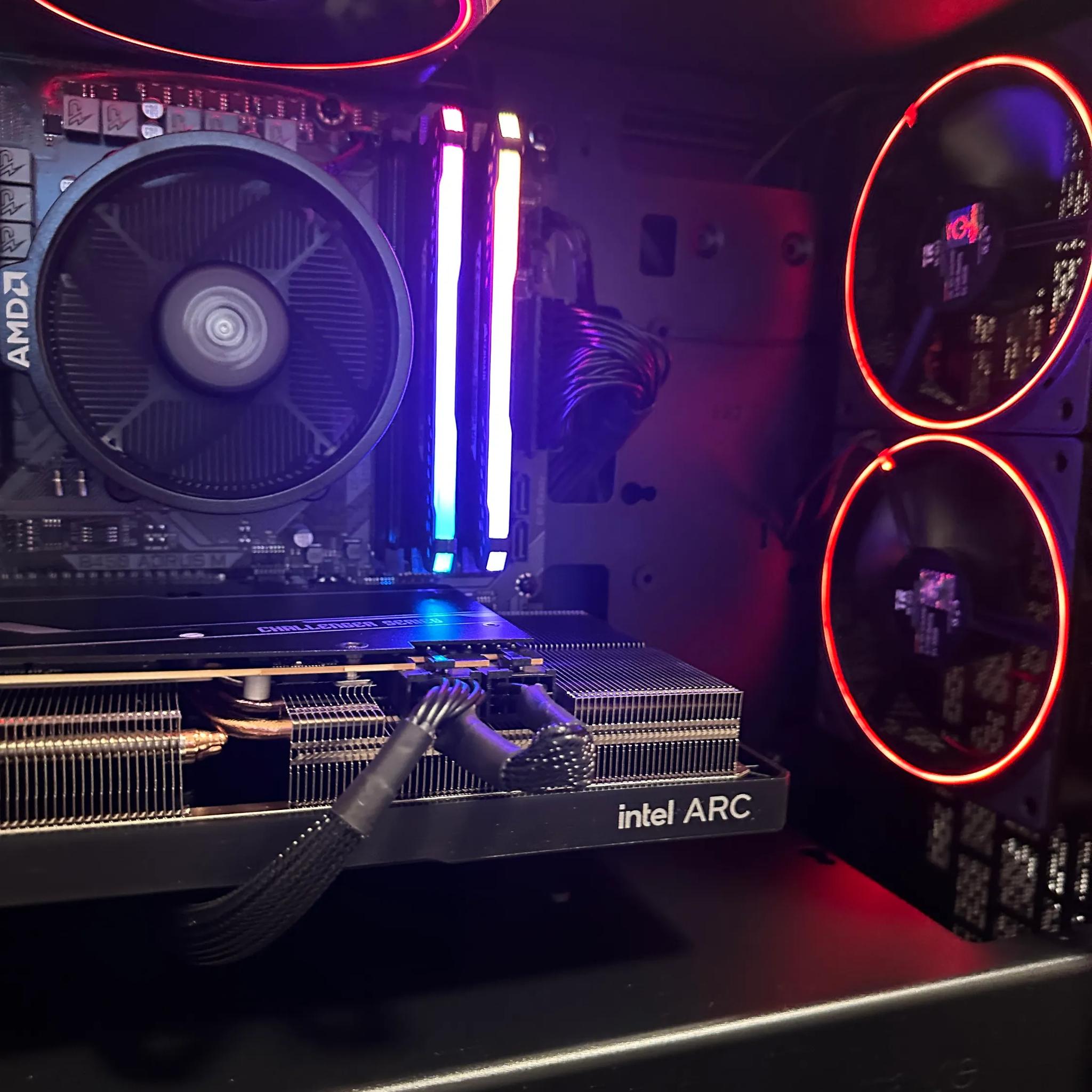 Ryzen 5500 Intel Arc A580 Gaming PC