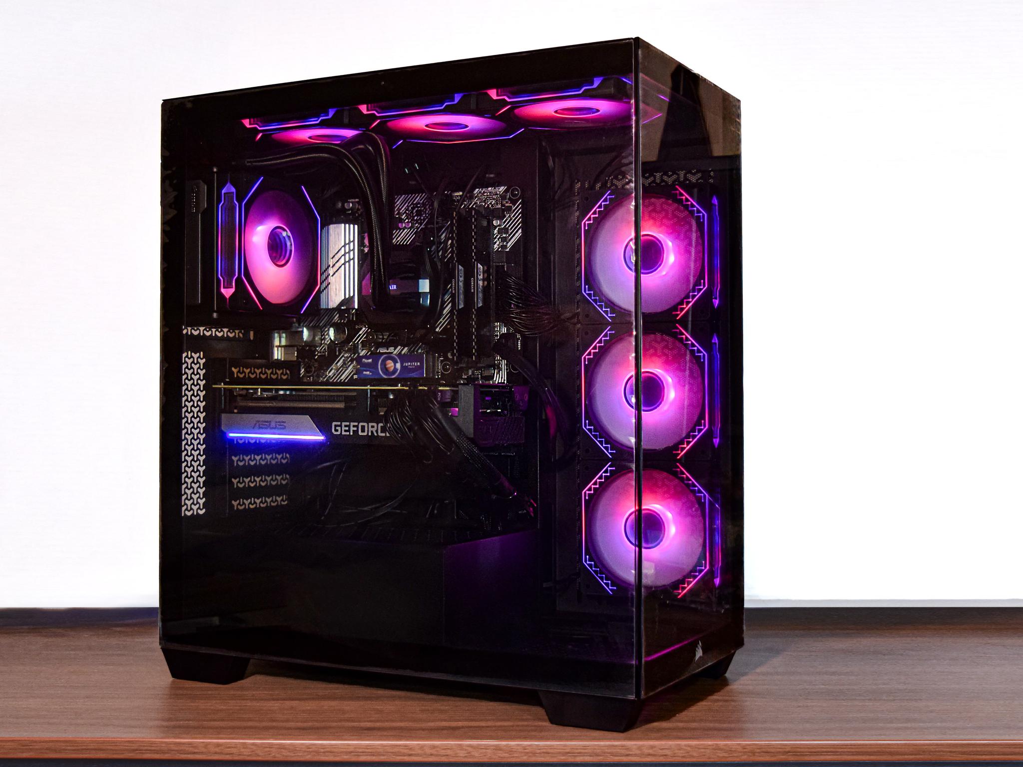 ⚫⚫ SMOKY ⚫⚫ RYZEN 7 5700X / RTX 3070 / 32GB RAM / CUSTOM CORSAIR BUILD