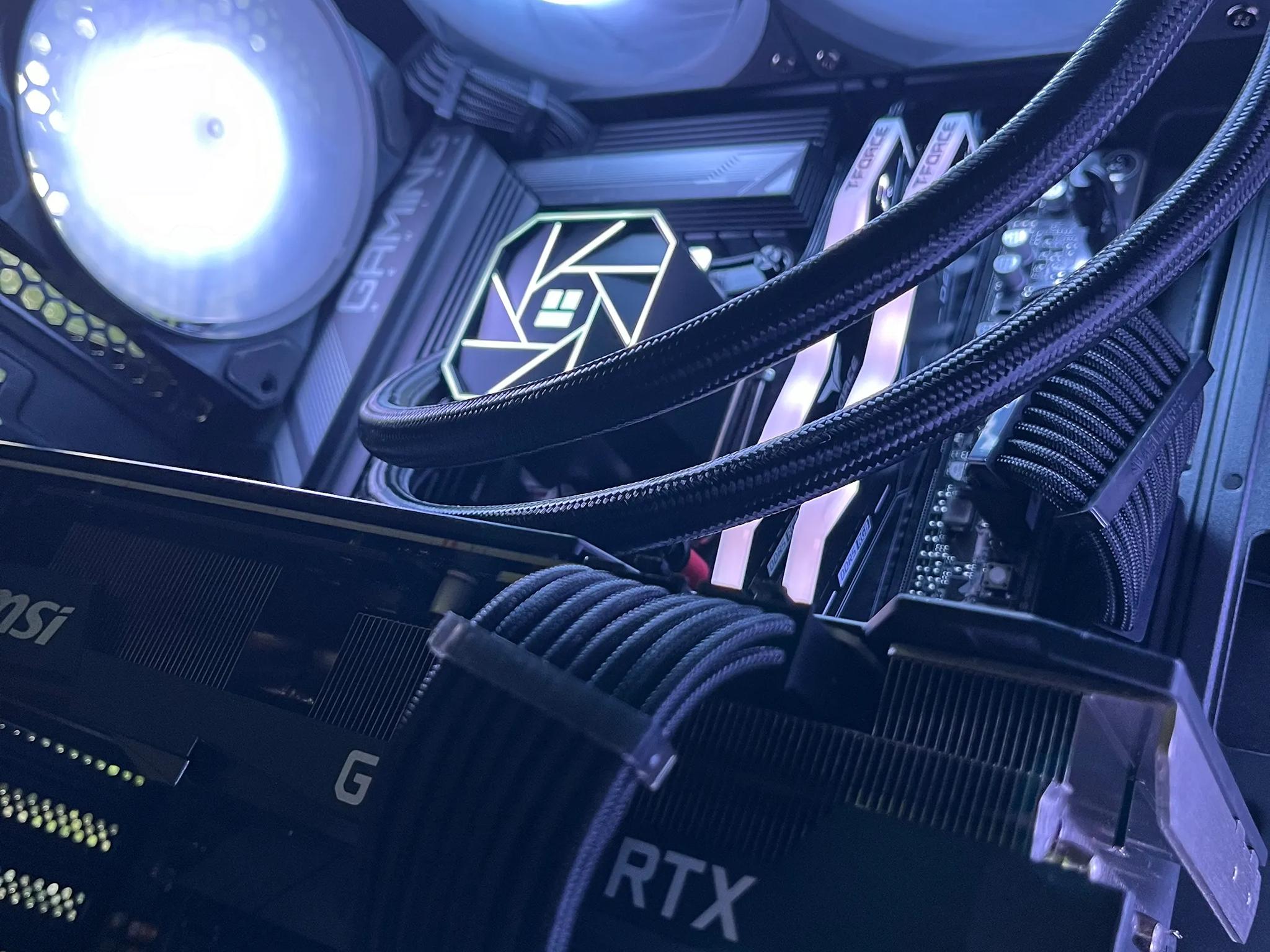 Blade🗡️ - 3080 / R7 7700X / 32GB DDR5 / 1TB Gen 4 NVMe Custom Gaming PC