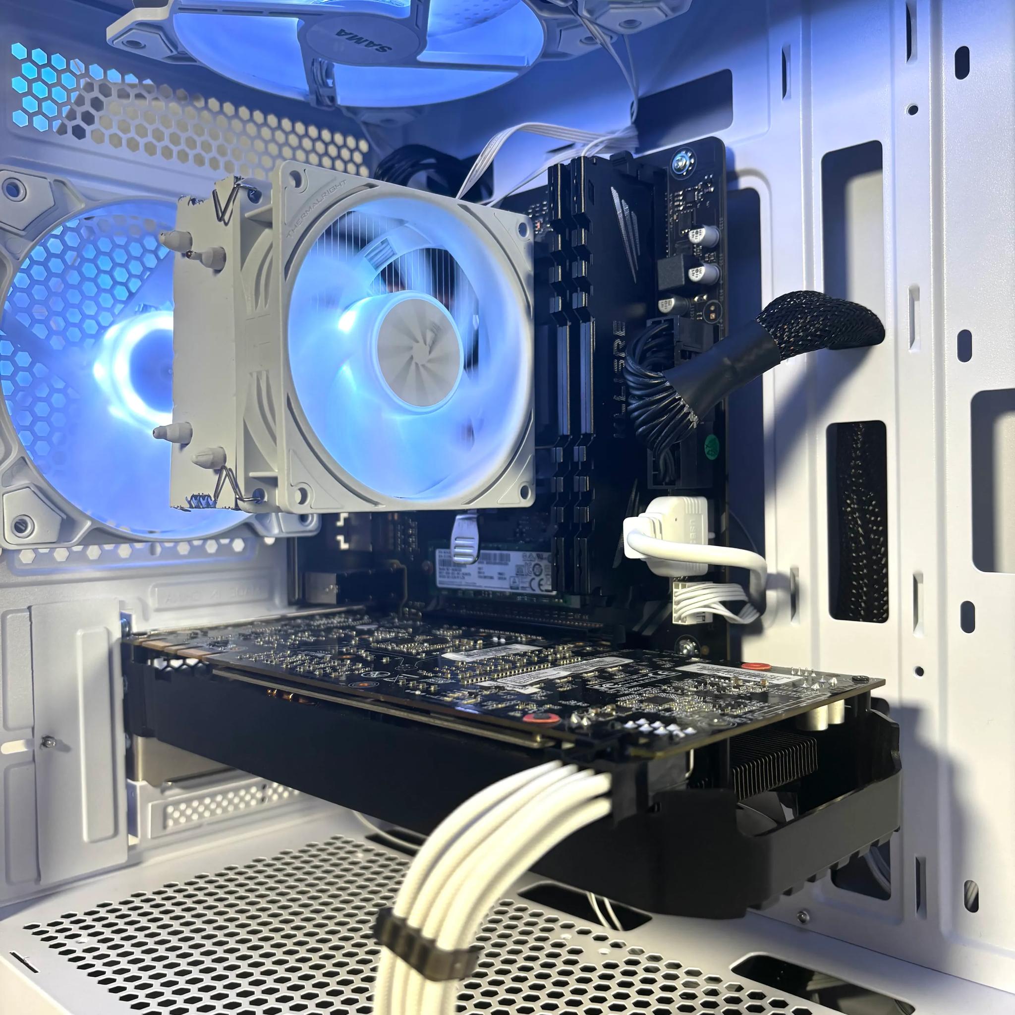 ⚪️⚪️ | Ryzen 5 2600 + GTX 1070 8GB | 16GB | WiFi INCLUDED