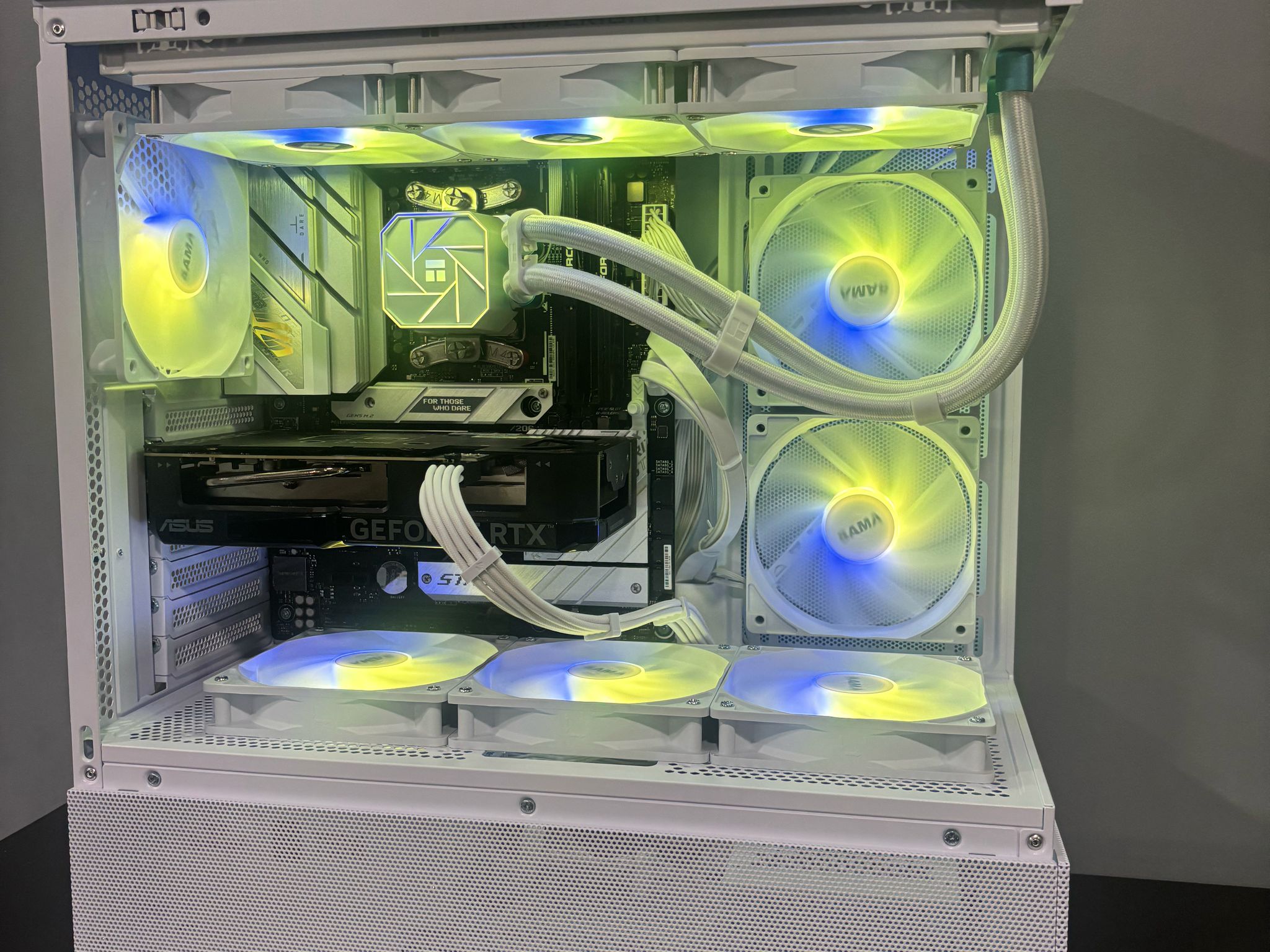 Custom Gaming PC Build