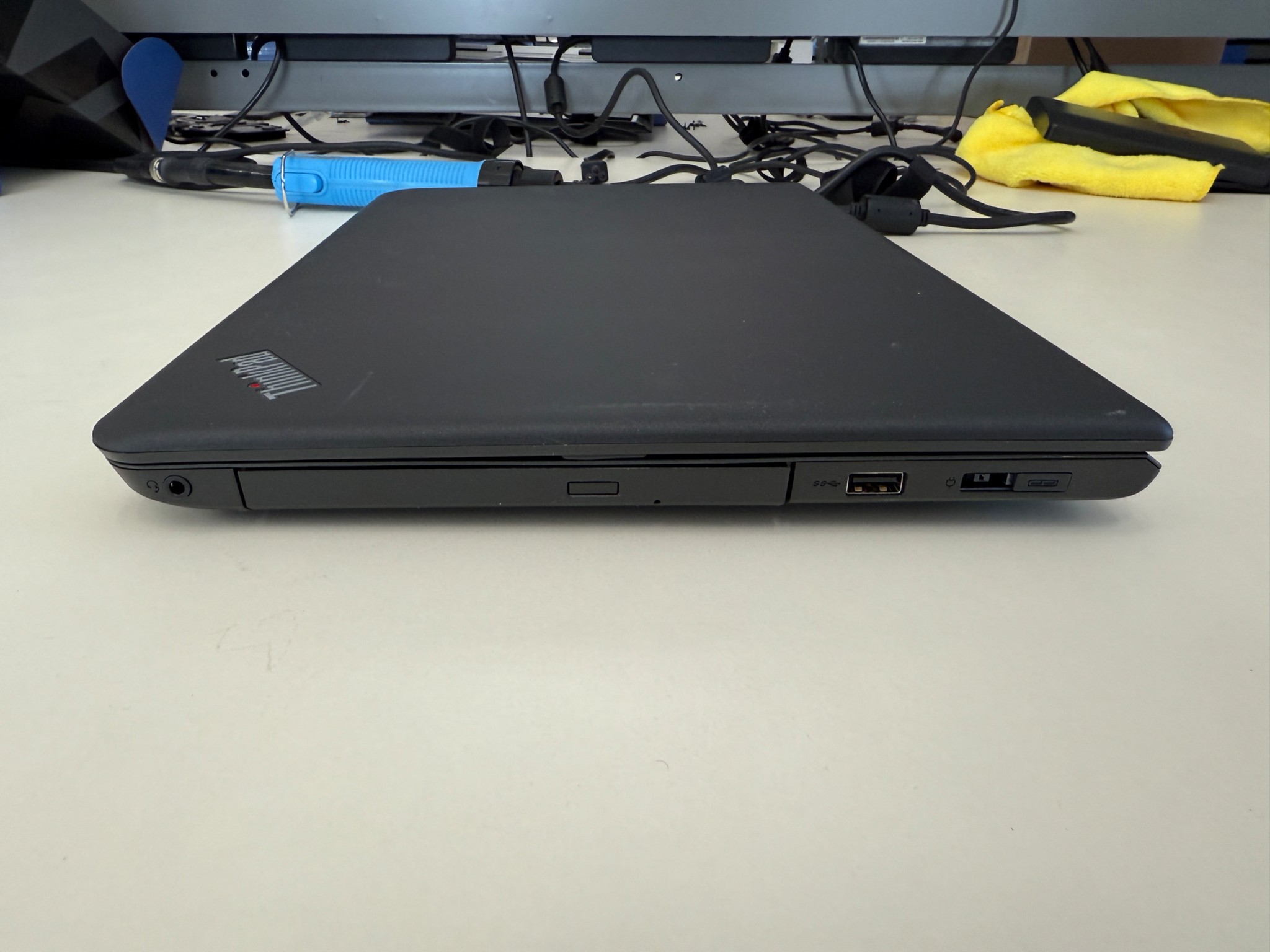 Lenovo Thinkpad E565