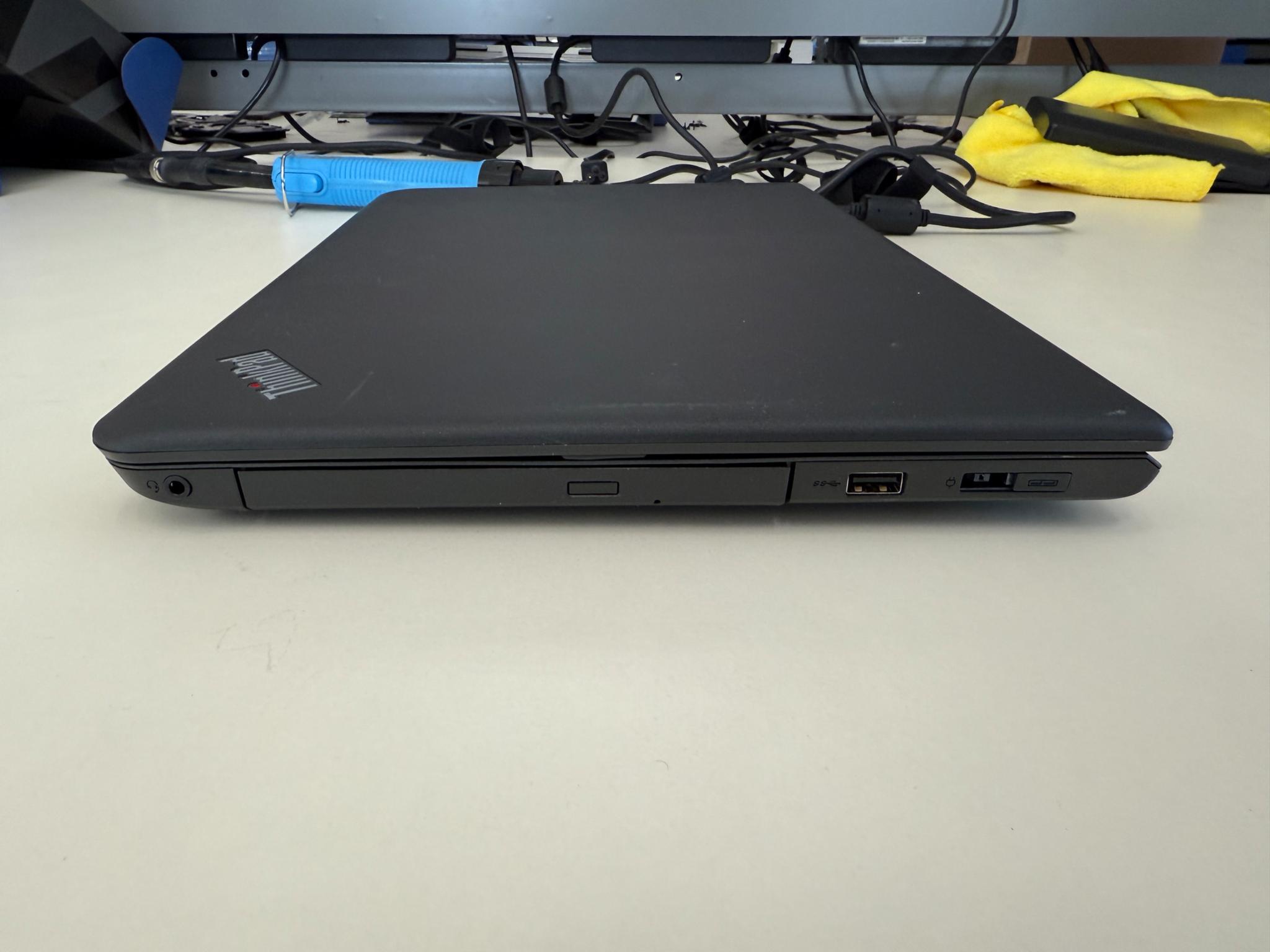 Lenovo Thinkpad E565