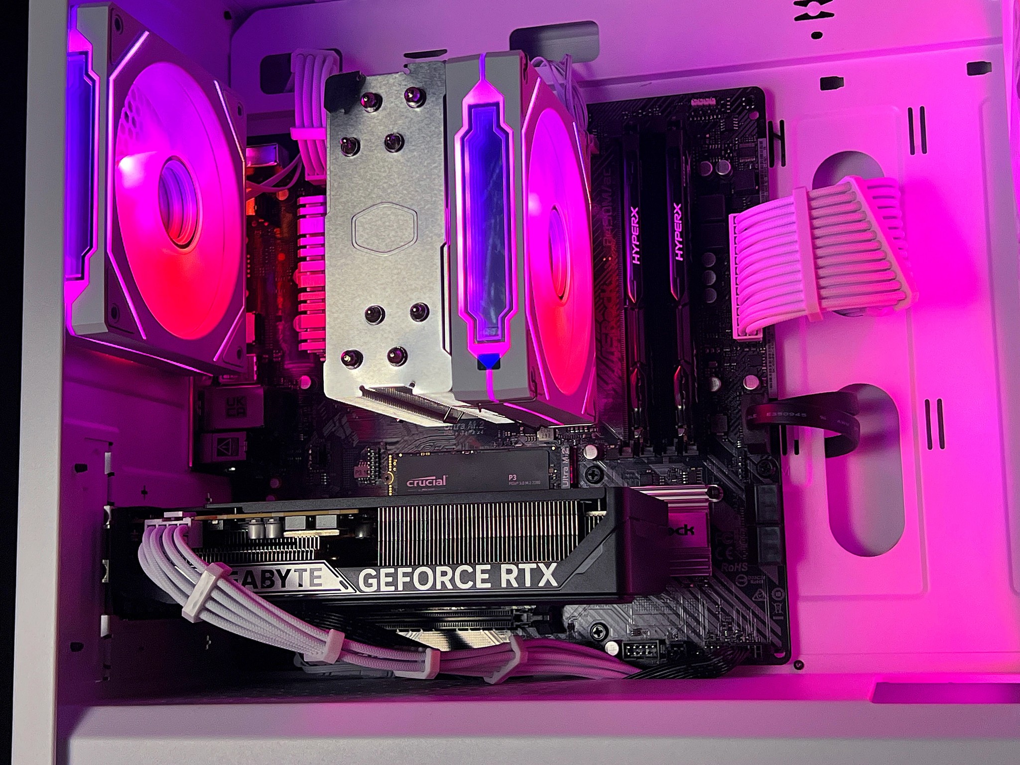 🔥 White Infinity Gaming PC - RTX 5060, Ryzen 7 2700x, 16gb, 1tb NVME