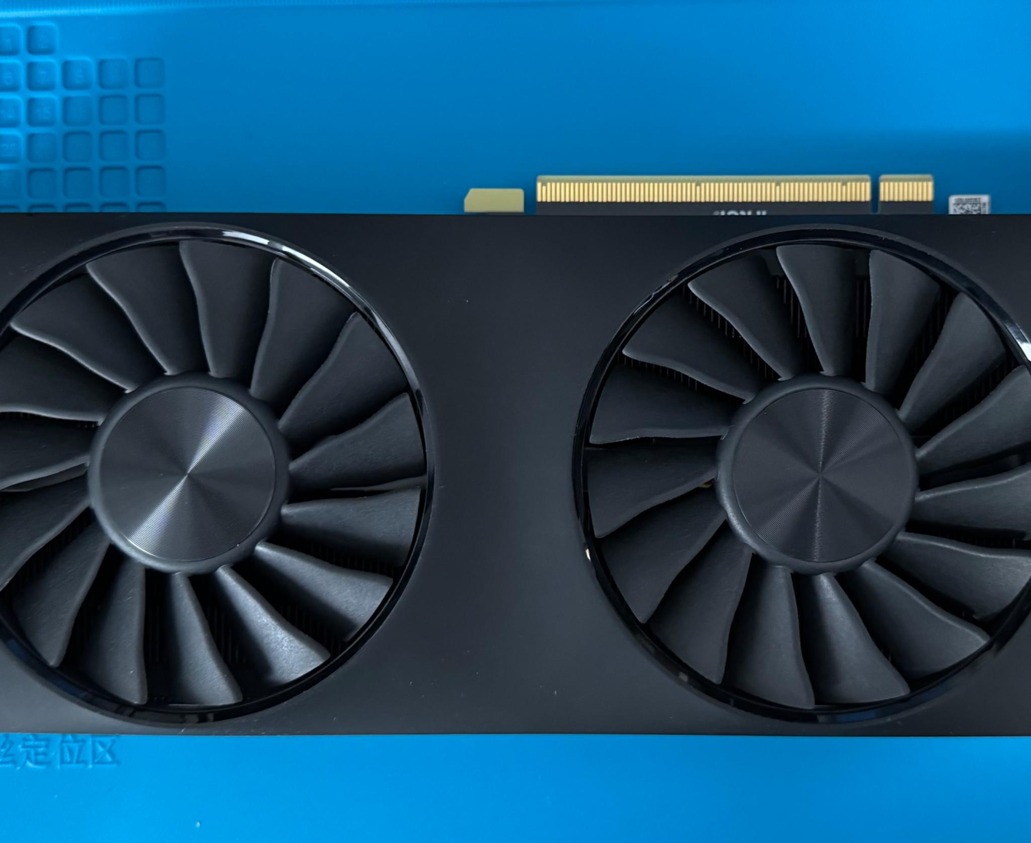 Intel Arc A750 LE