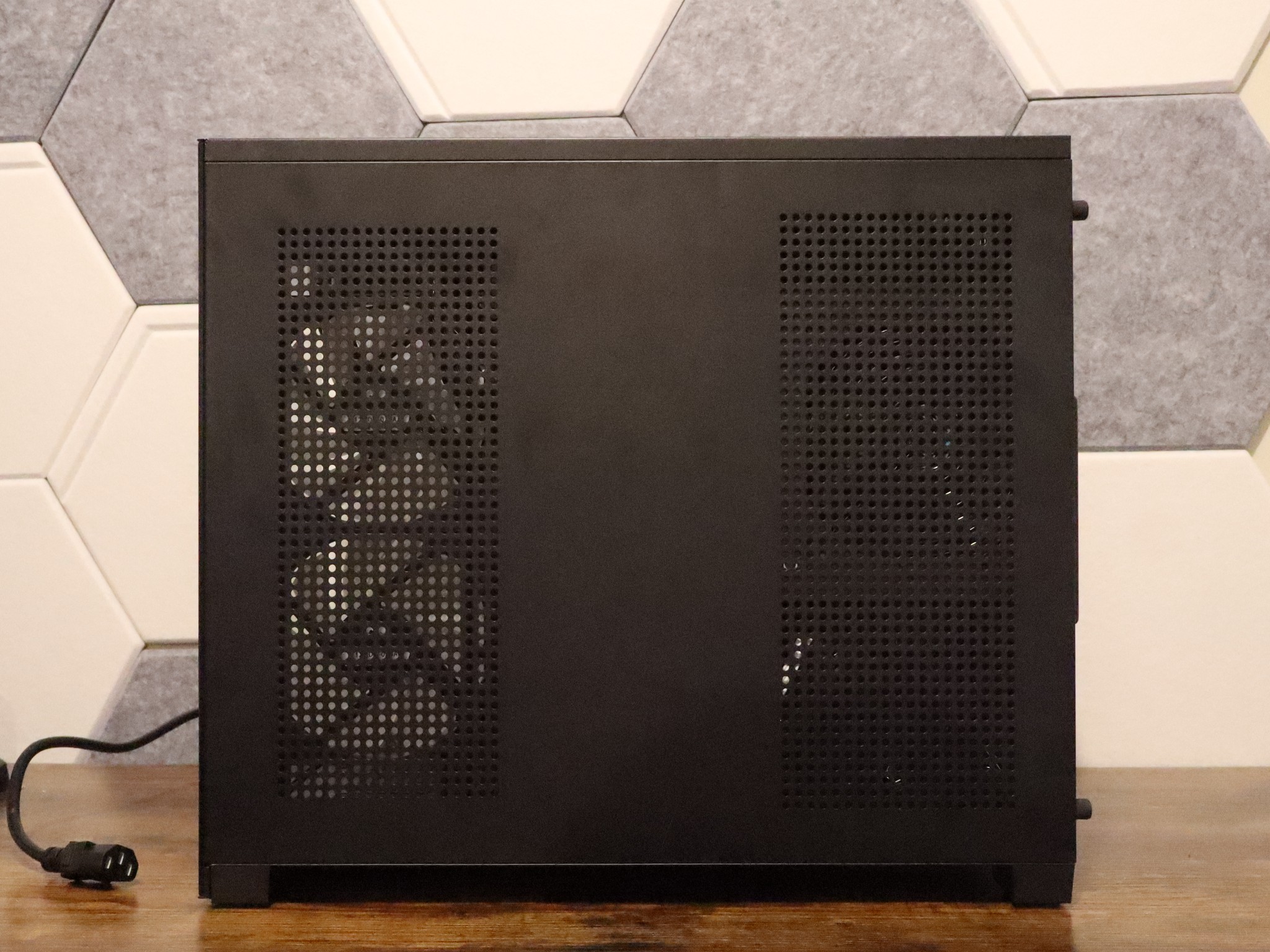 Radeon RX 6800 16GB custom Gaming Pc - Ryzen 7 5700 - 32gb Ram - 1Tb SSD - Windows 11 wifi & BT