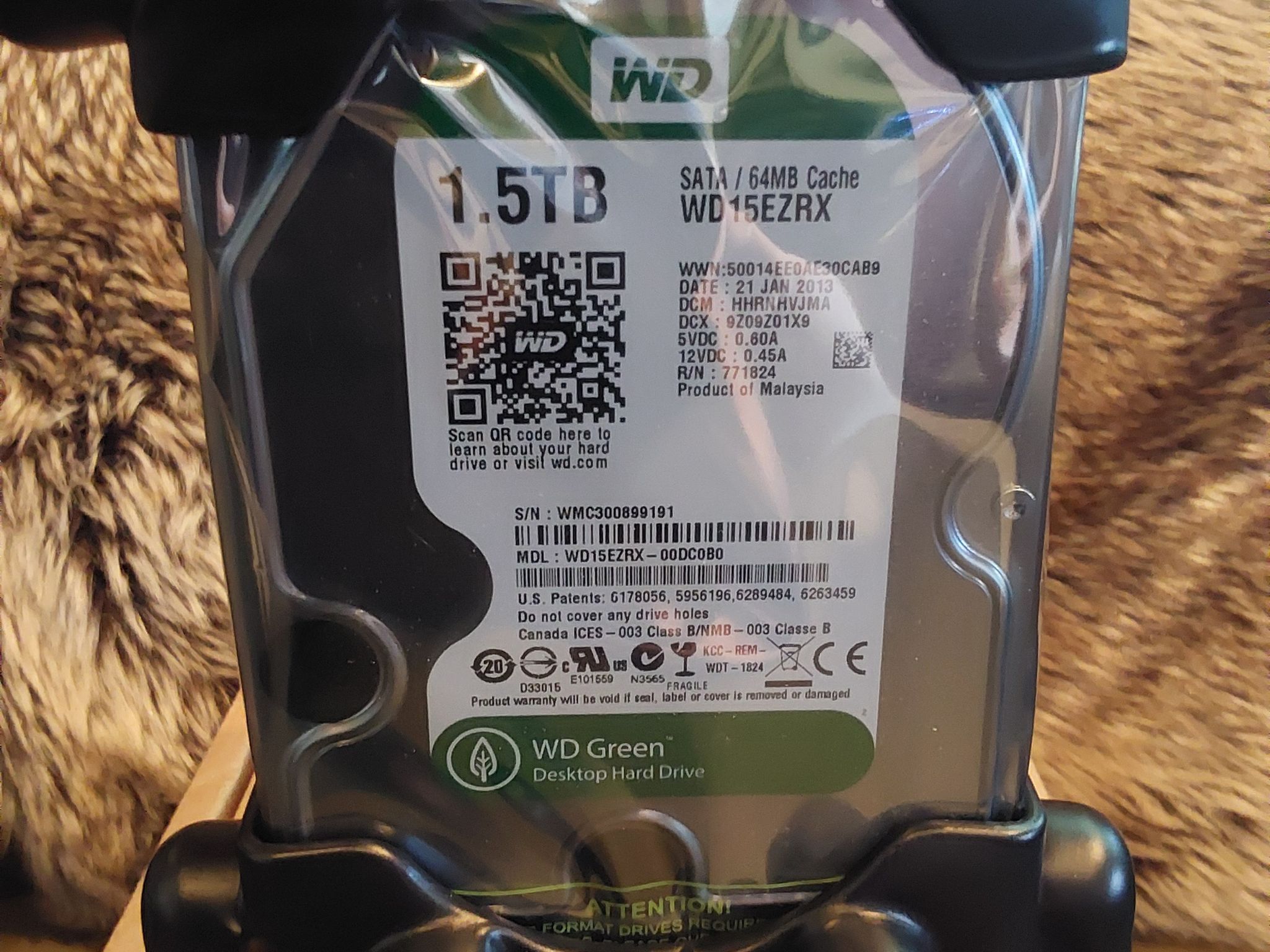NEW WESTERN DIGITAL 1.5 TB 3.5 in. SATA INTERNAL DESKTOP HARD DRIVE
