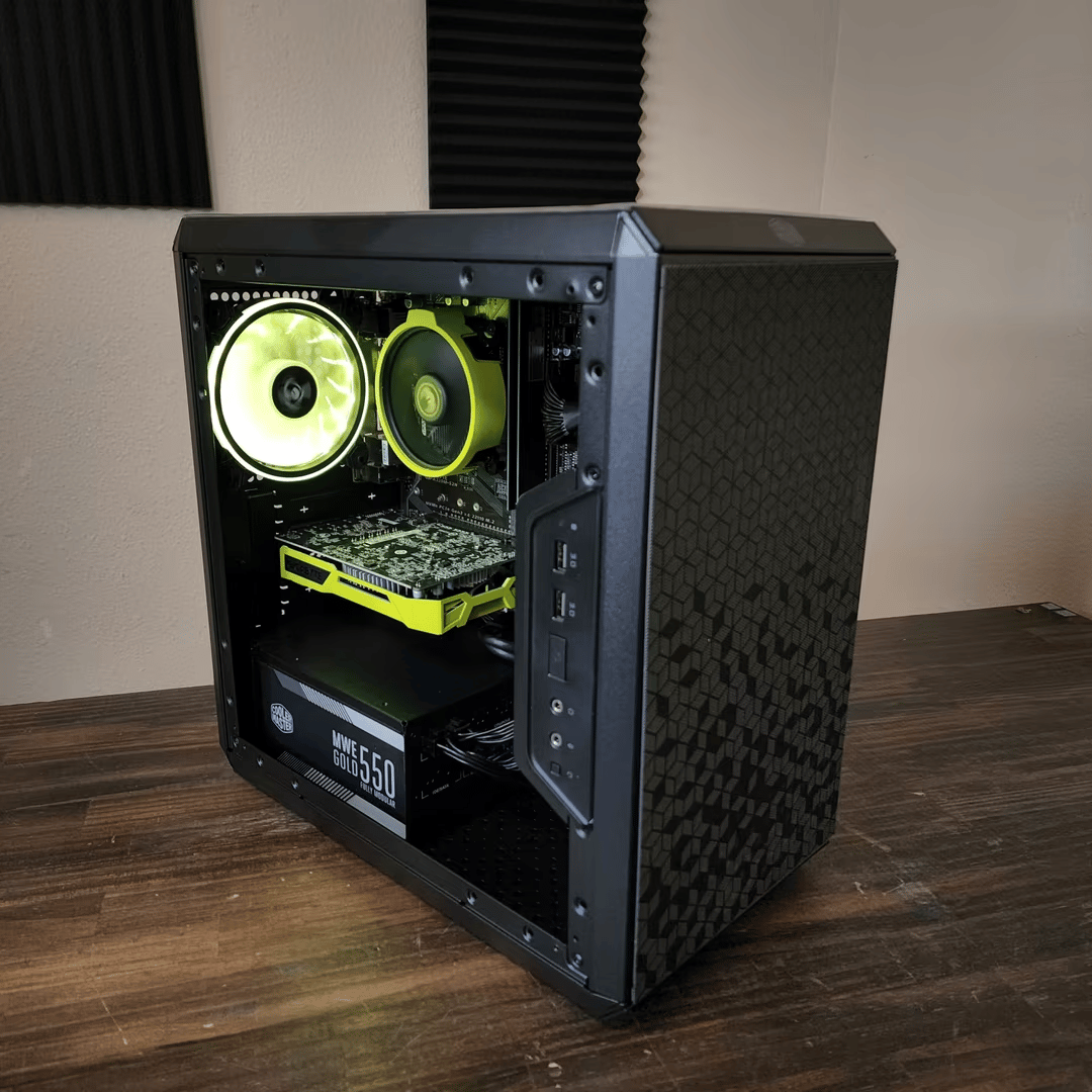 AMD Ryzen 3 2200G // AMD Radeon RX550 // 16GB 3200MHz