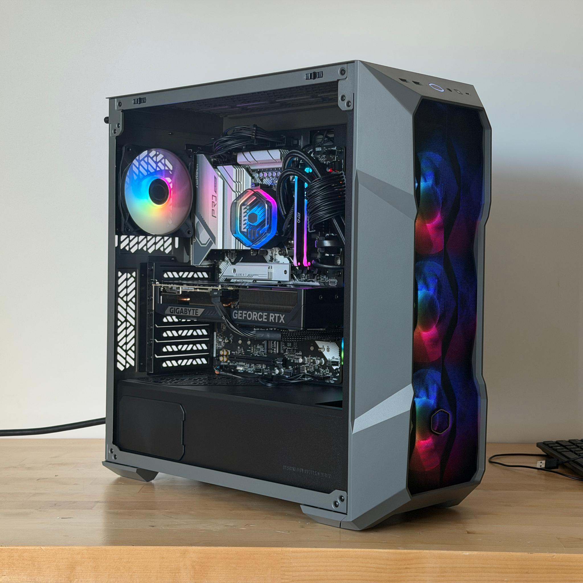 RTX 5070 Ryzen 5 7600x Gaming PC