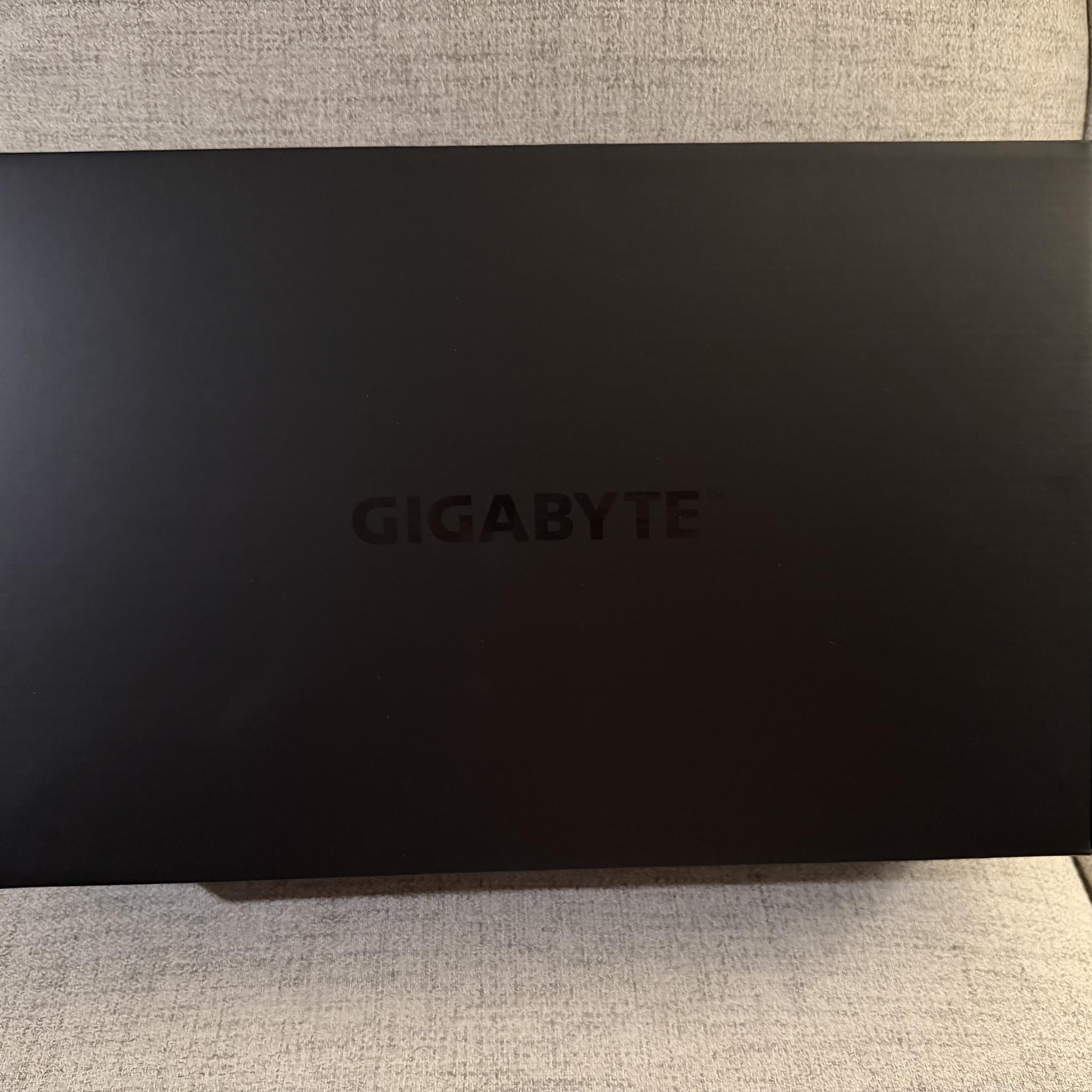 GIGABYTE GeForce RTX 5080 GAMING OC 16G