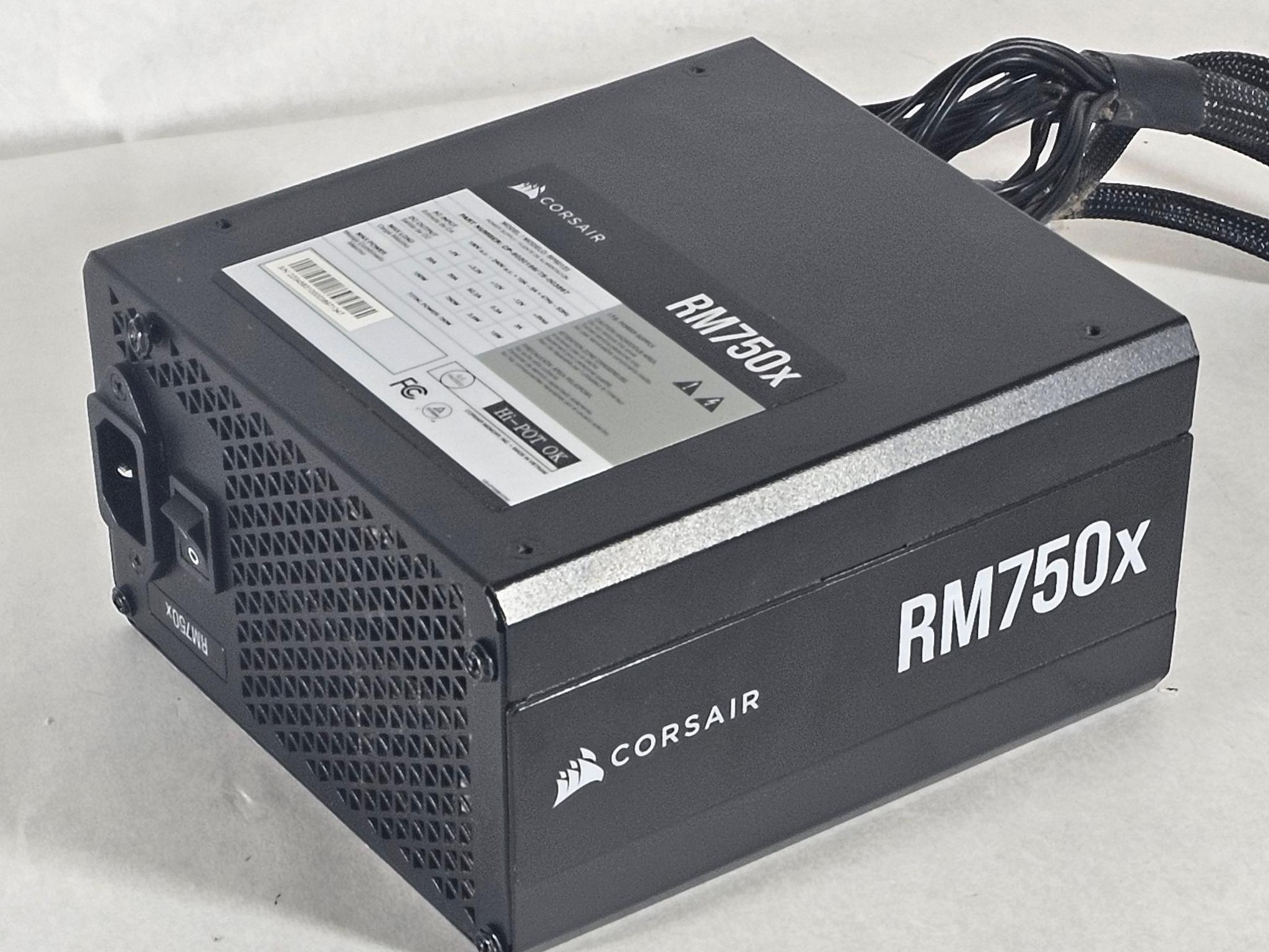 750 Watt PSU Corsair RM750x Power Supply