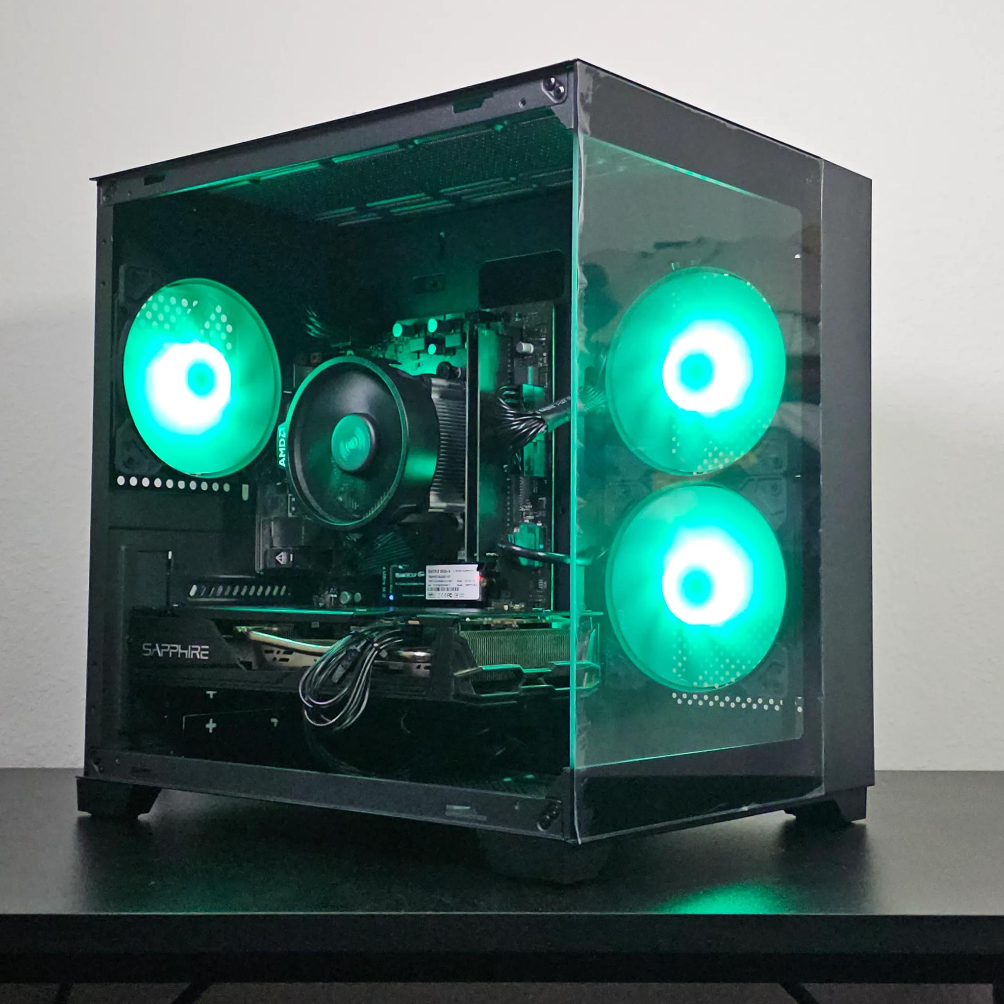 Midrange 1080p / RX 5700-XT 8GB / Ryzen 5 3600 / 16GB DDR4 / 256GB SSD + 3TB HDD