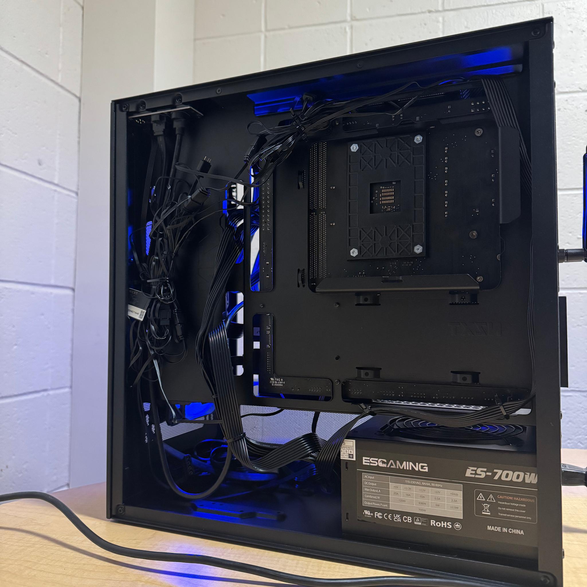 Sleek NZXT H3 Flow | RTX 2080 Ti 11GB | Ryzen 5 3600 | 32GB G.Skill RAM | 1TB NVMe
