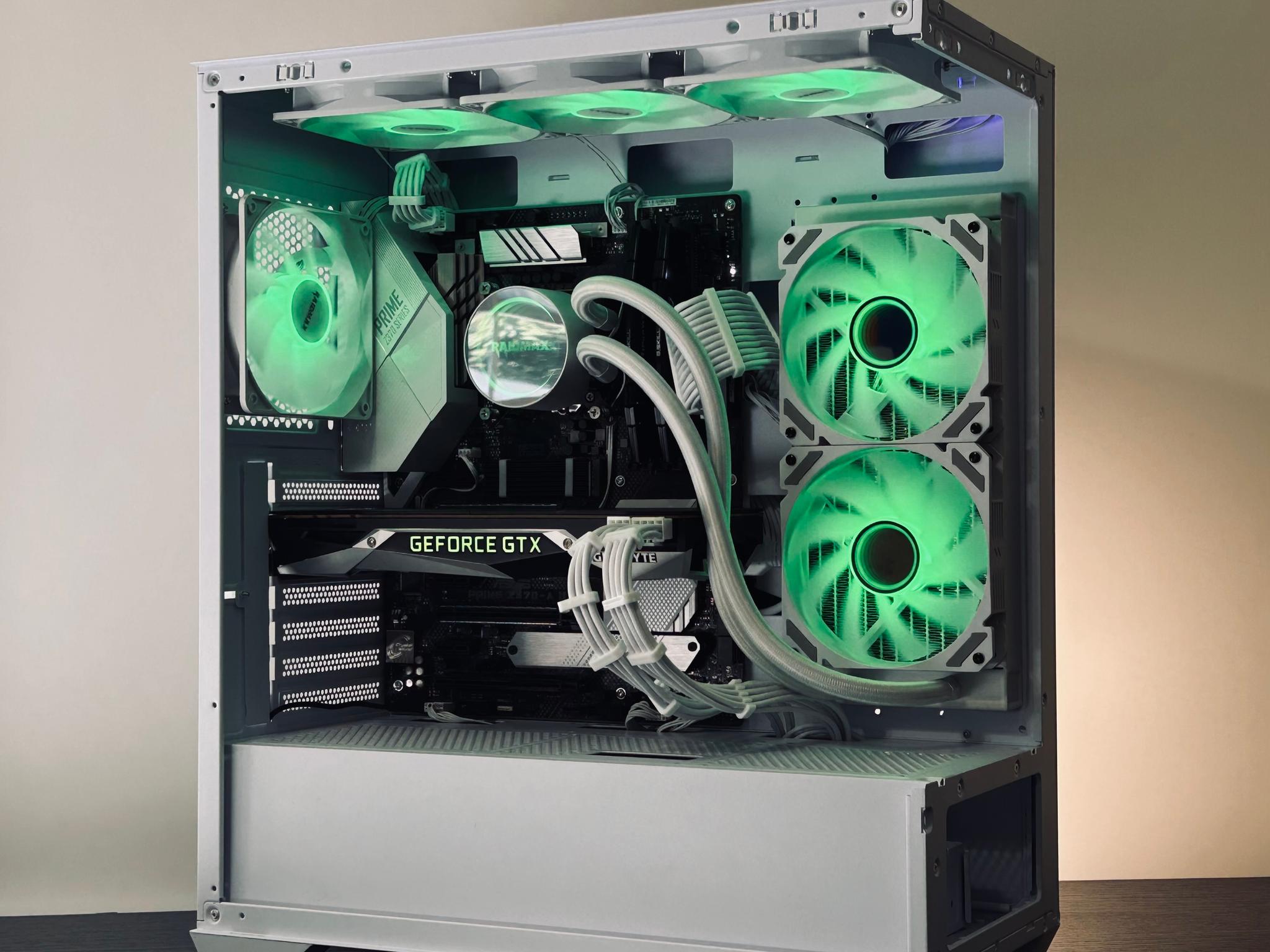 White Gaming PC | GTX 1080 Ti | i5-9400F | 16GB RAM