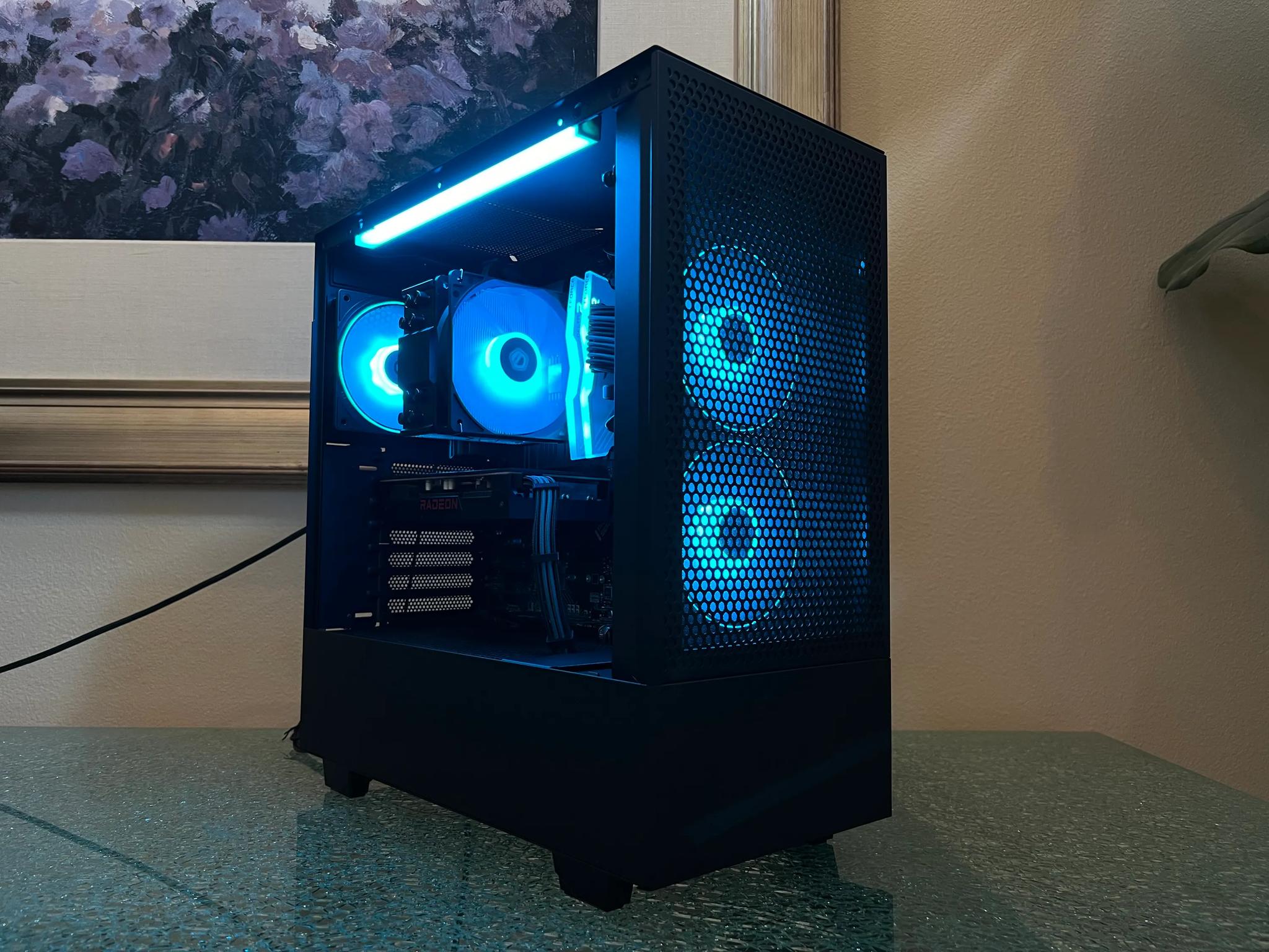 Intel i5 12400 / RX 6600 XT / 32GB RAM / 2TB HDD / Very Solid Gaming PC