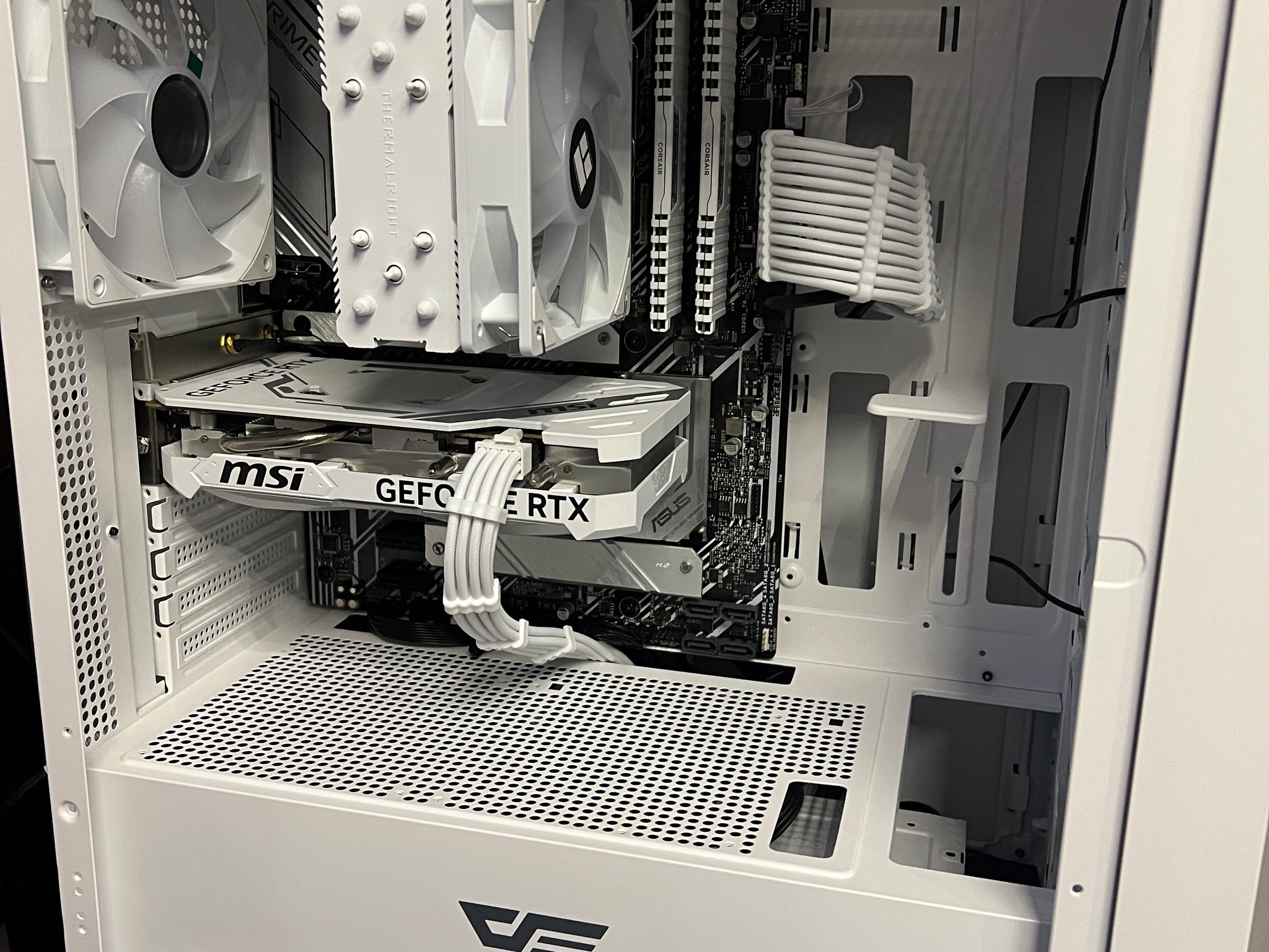 RTX 4060 | Intel i7 11700F | 16GB DDR4 RAM