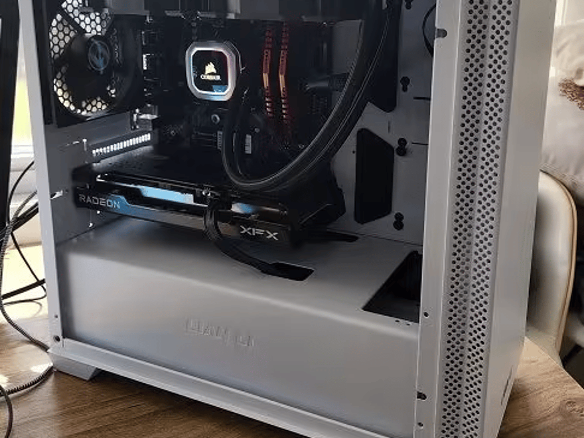 NEW AMD RYZEN 5 4500 RX6600 GAMING PC