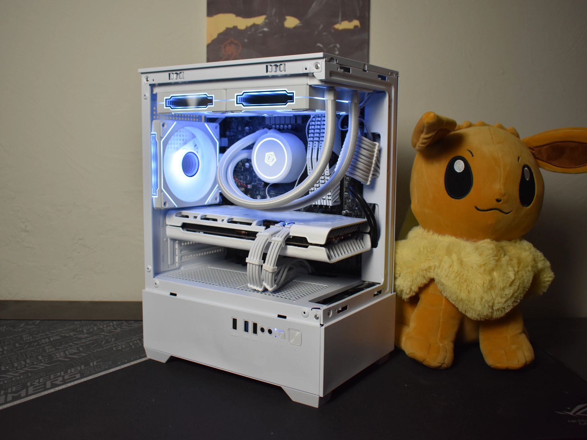 All-White Gaming PC | 13th Gen Intel | RX 5700 | 16GB RAM | AIO | ARGB | WiFi