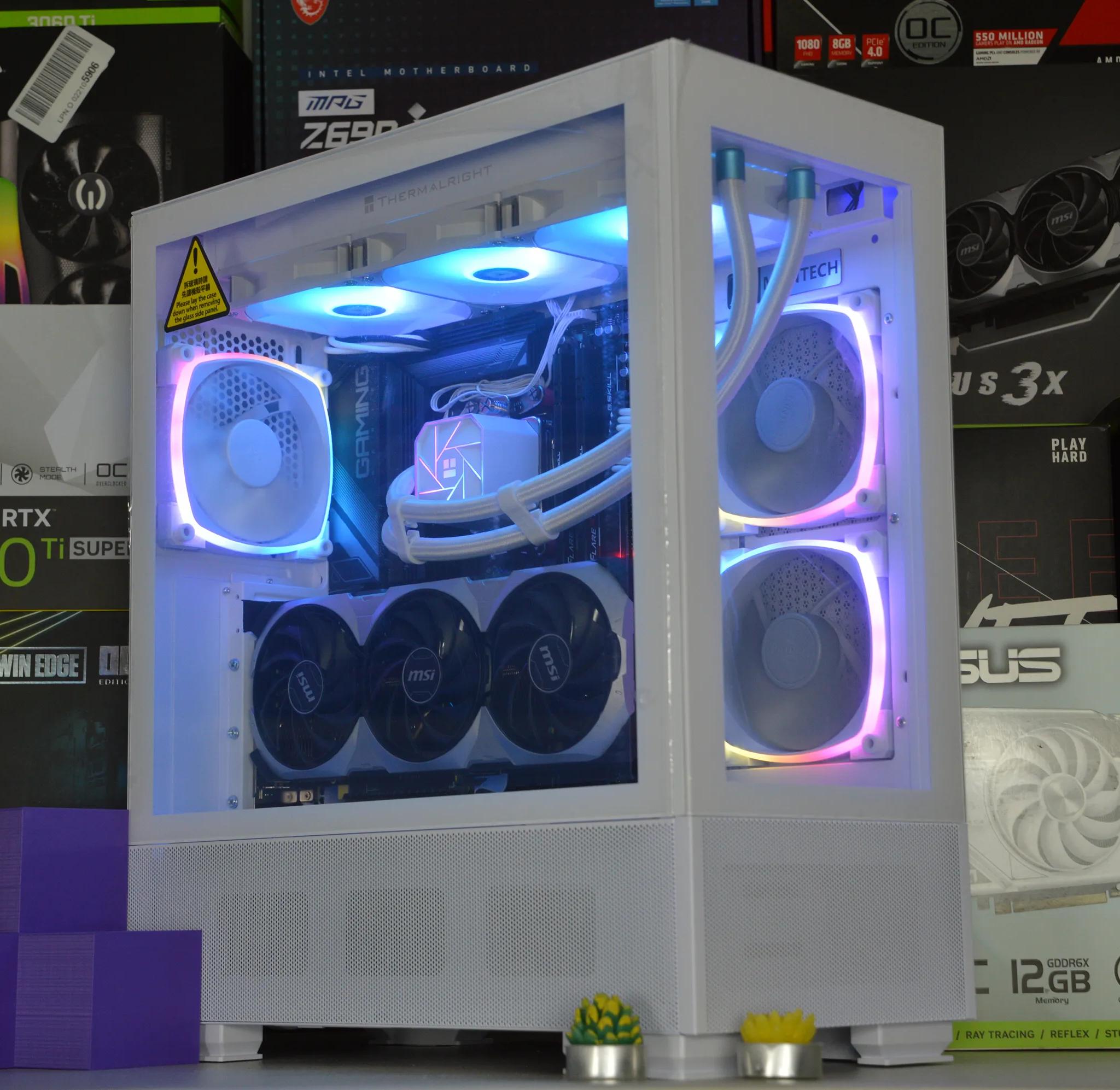 🌨️🌨️| RTX 4070 Ti 12GB| Ryzen 7 7700X | 32 GB DDR5 RAM | 2TB GEN 4 NVME SSD | Snow Cloud |