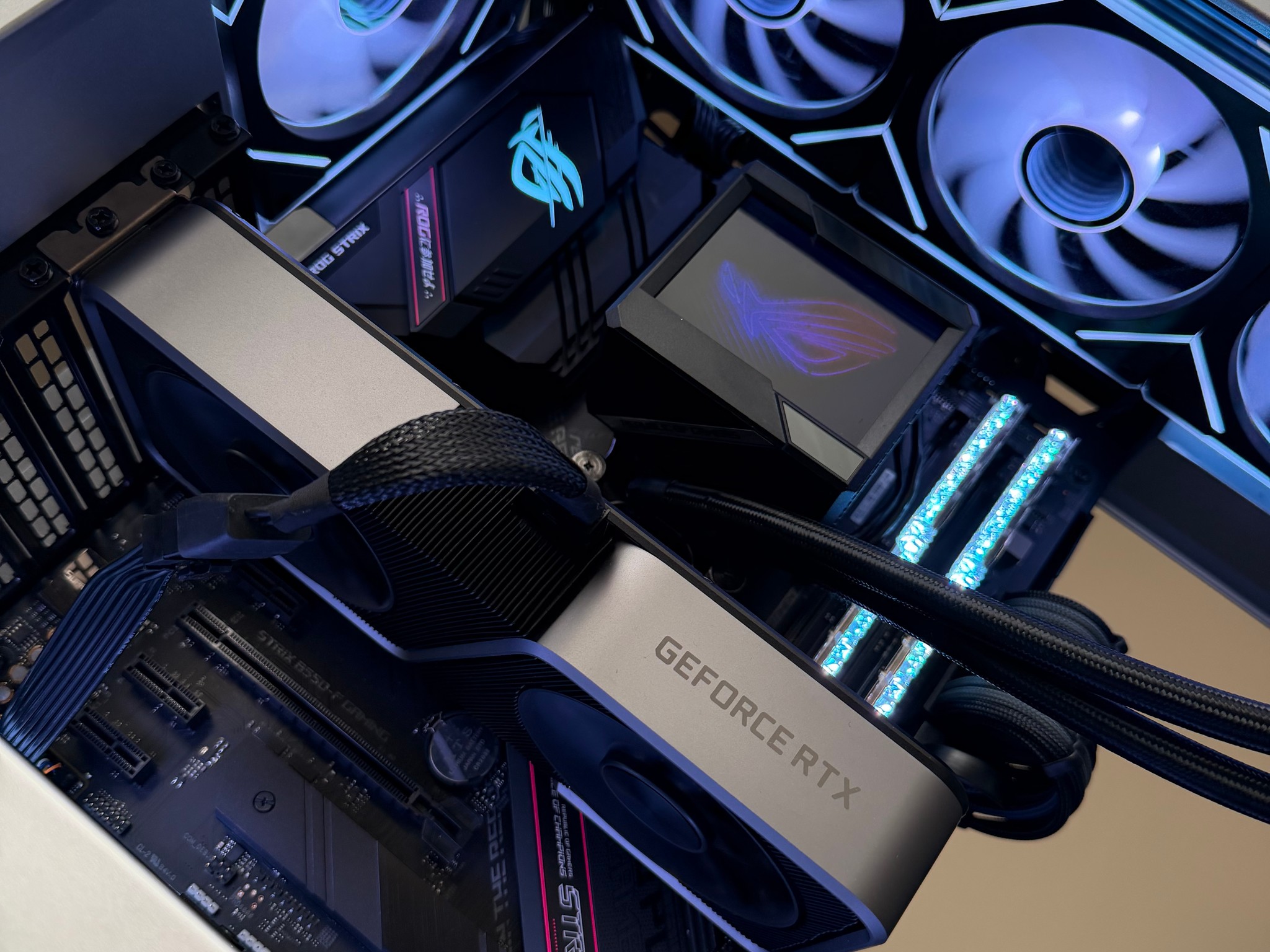 🔥 Premium ROG Strix Gaming PC – RTX 3070 FE | Ryzen 7 | 32GB Trident Z Royal | 1440p Ready 🔥