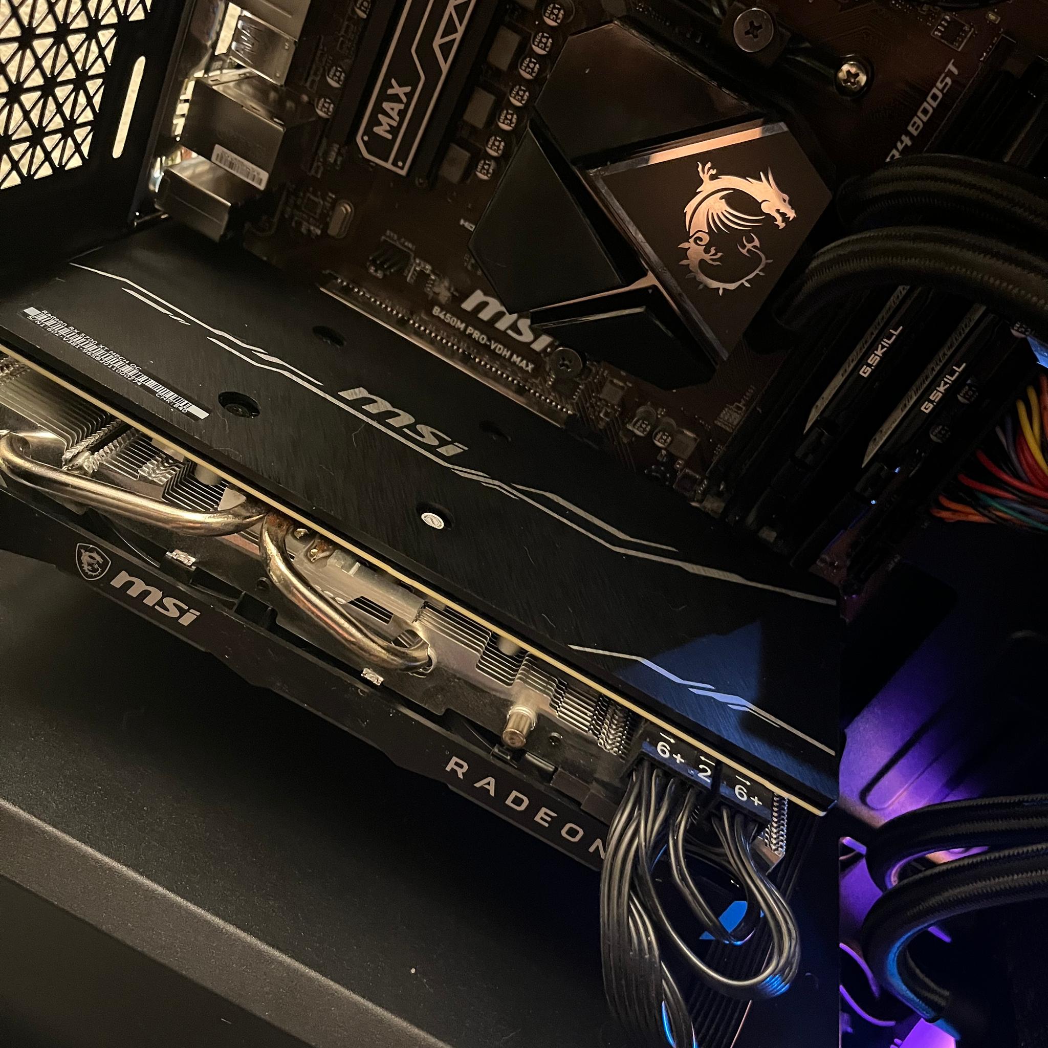 NEW/USED RYZEN 3800X CUSTOM PC