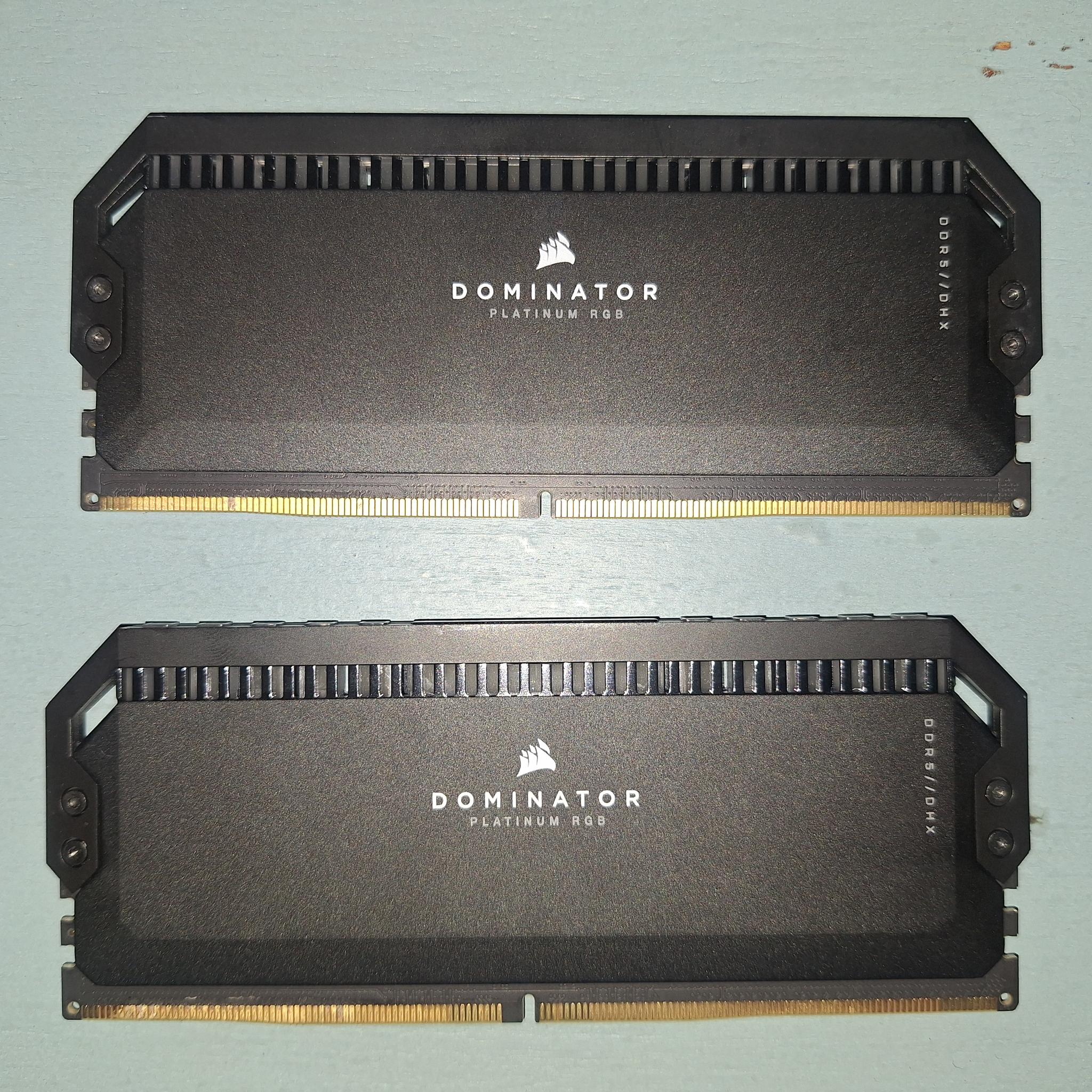 Corsair Dominator Platinum RGB 32GB DDR5-5600 (2x16GB)