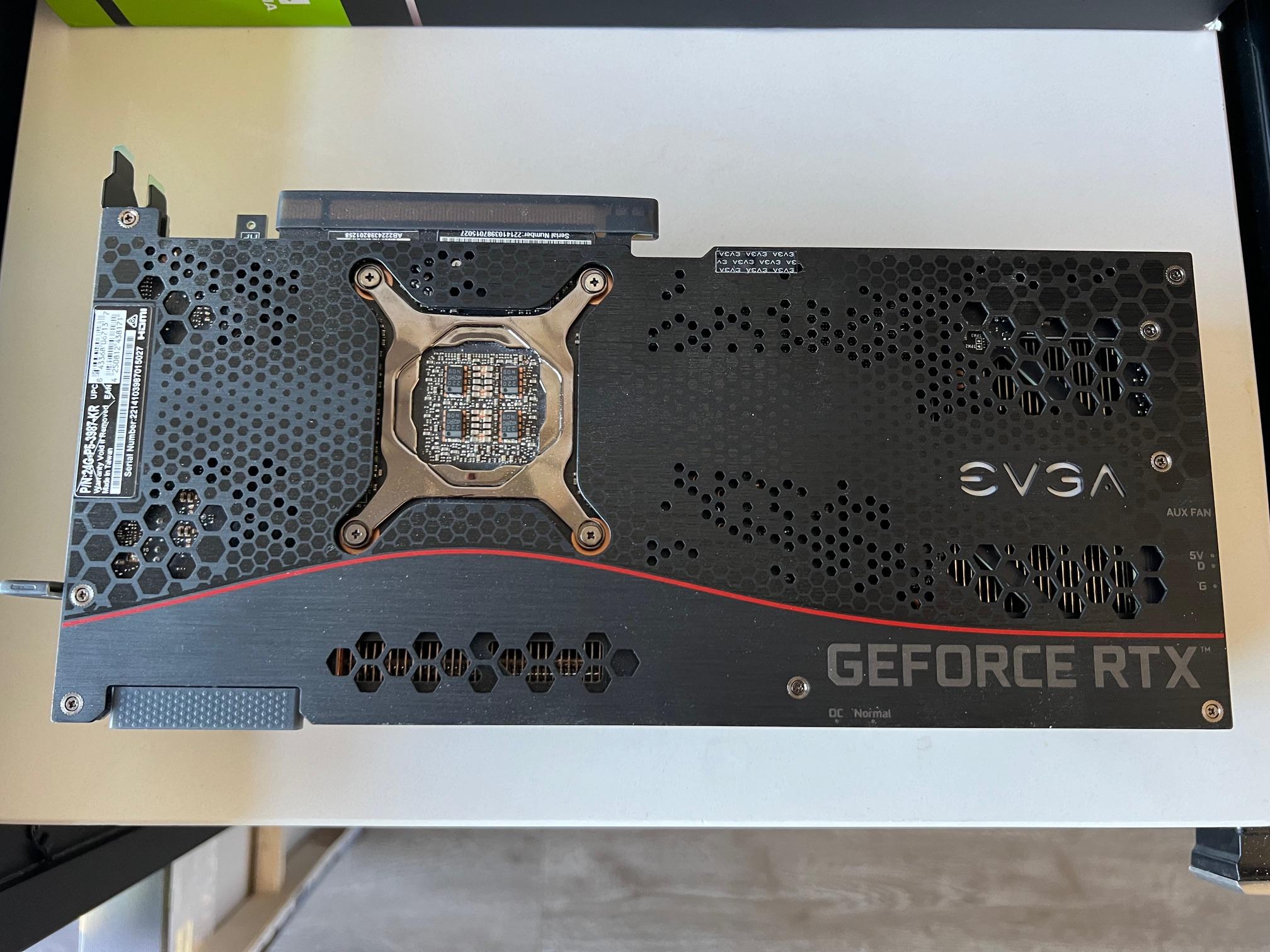 EVGA GeForce RTX 3090 FTW3 ULTRA GAMING Video Card