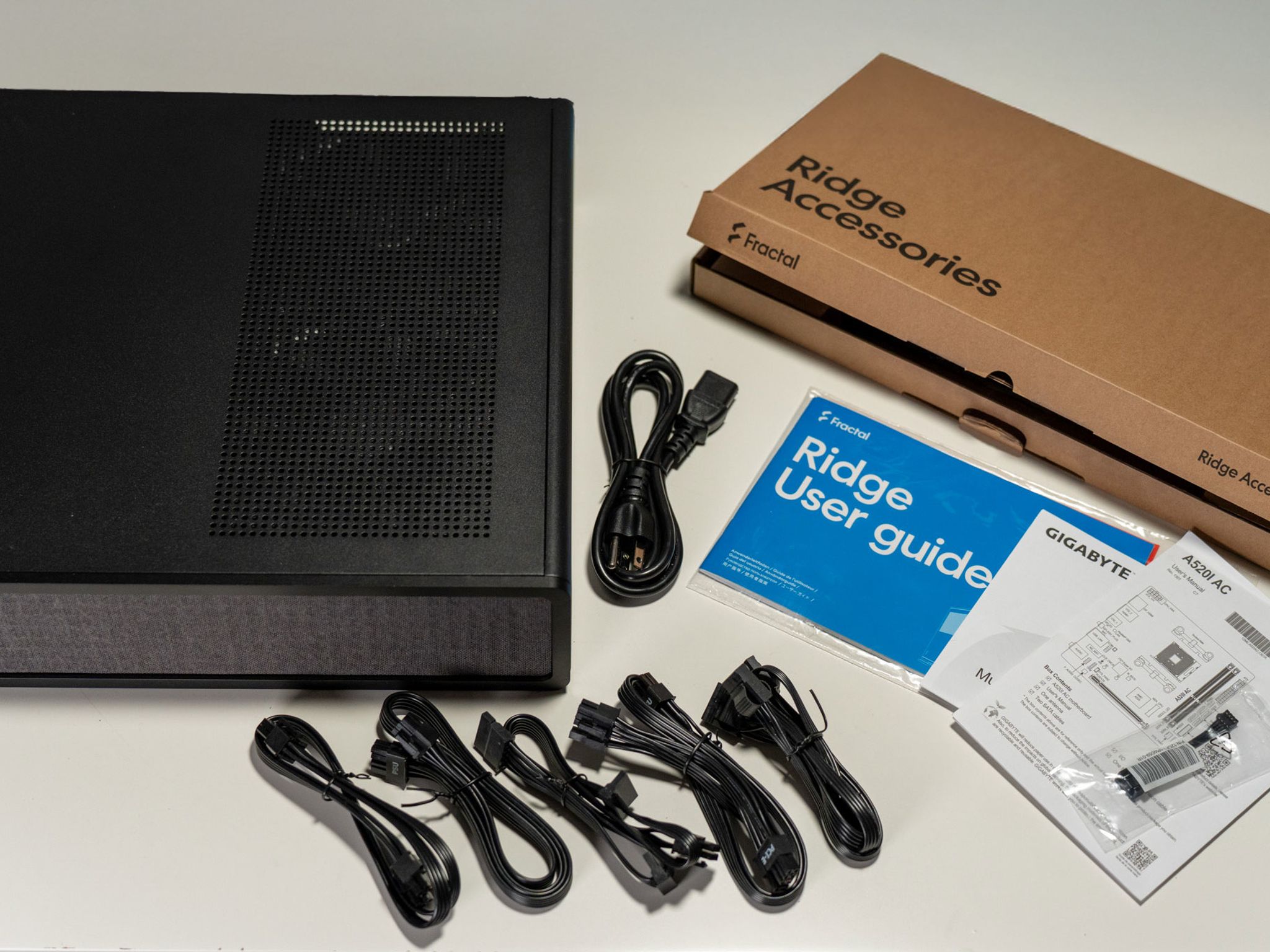 Slim Mini-ITX Gaming Build | Fractal Design Ridge | Ryzen 5 | RTX 3060