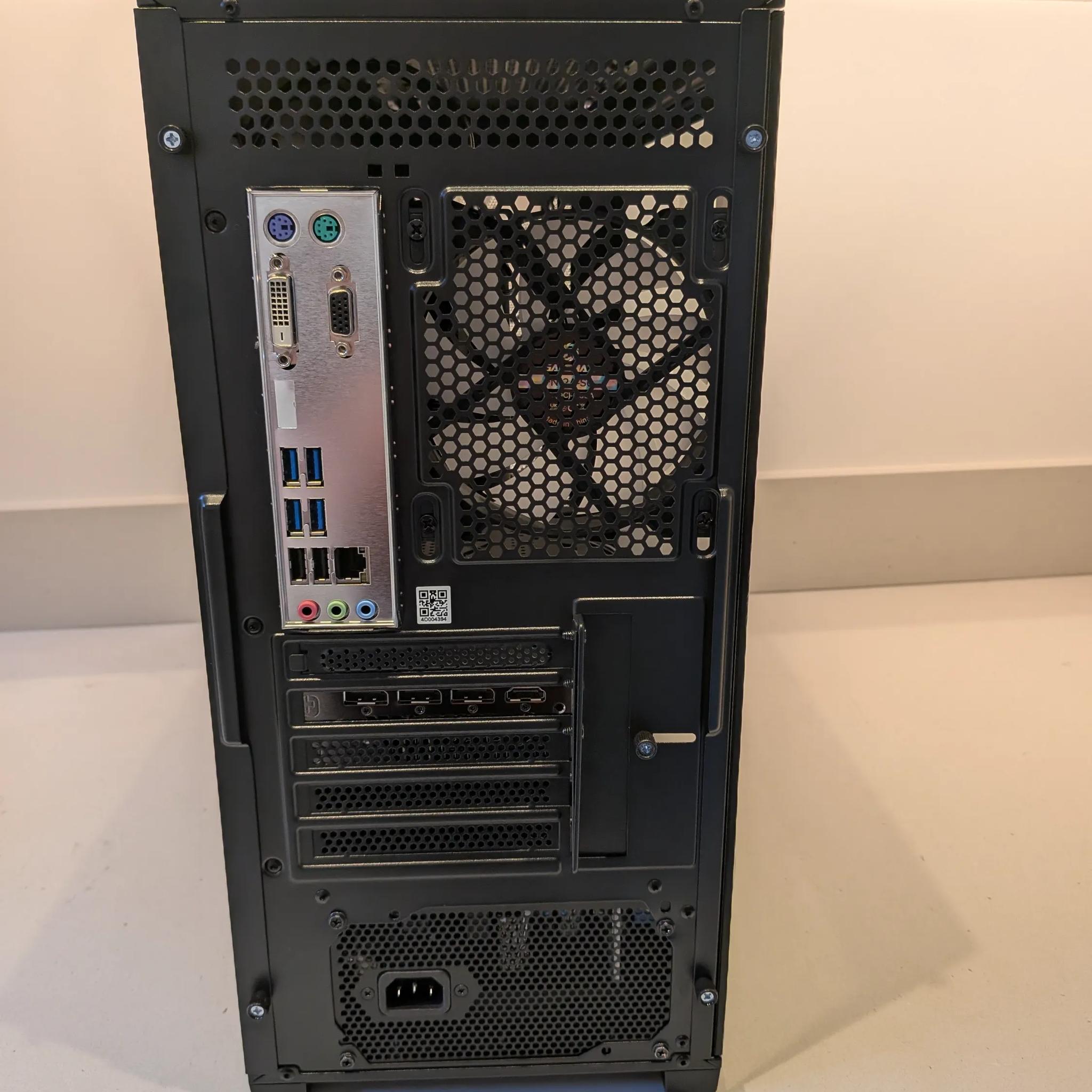 1440P Slayer | Ryzen 5 5600, RX 7700XT, 32 GB RAM, 2 TB SSD