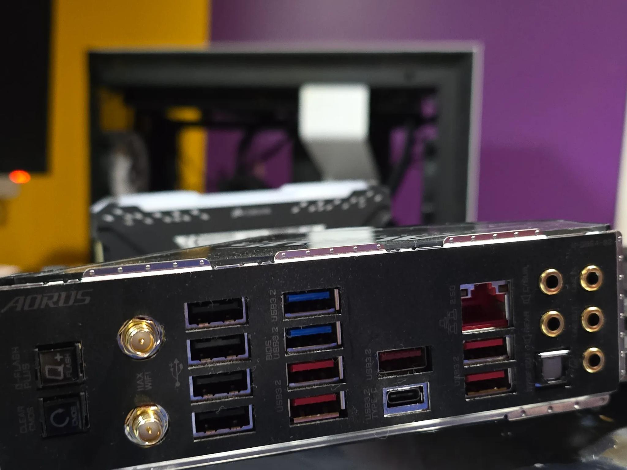 Ryzen 9 5950X / Aorus X570S Master *CPU/MOBO BUNDLE*